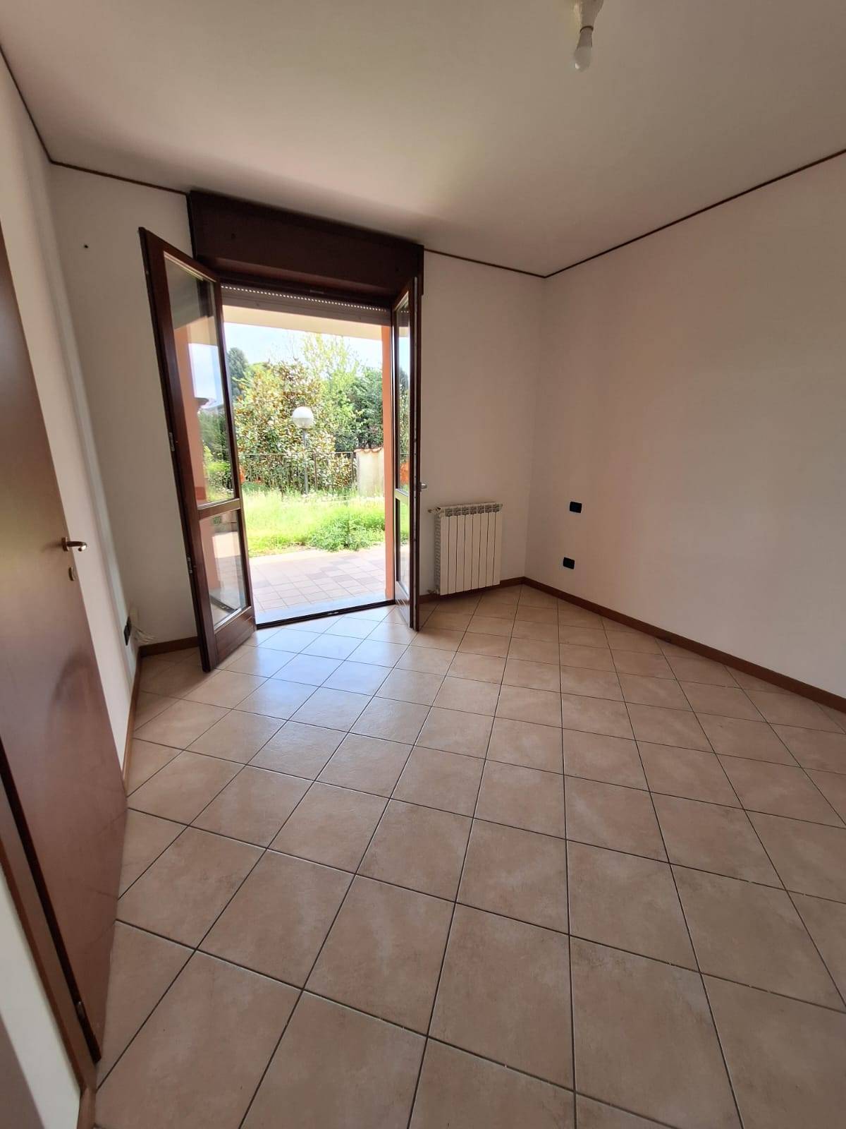 Appartamento in vendita a Bernareggio