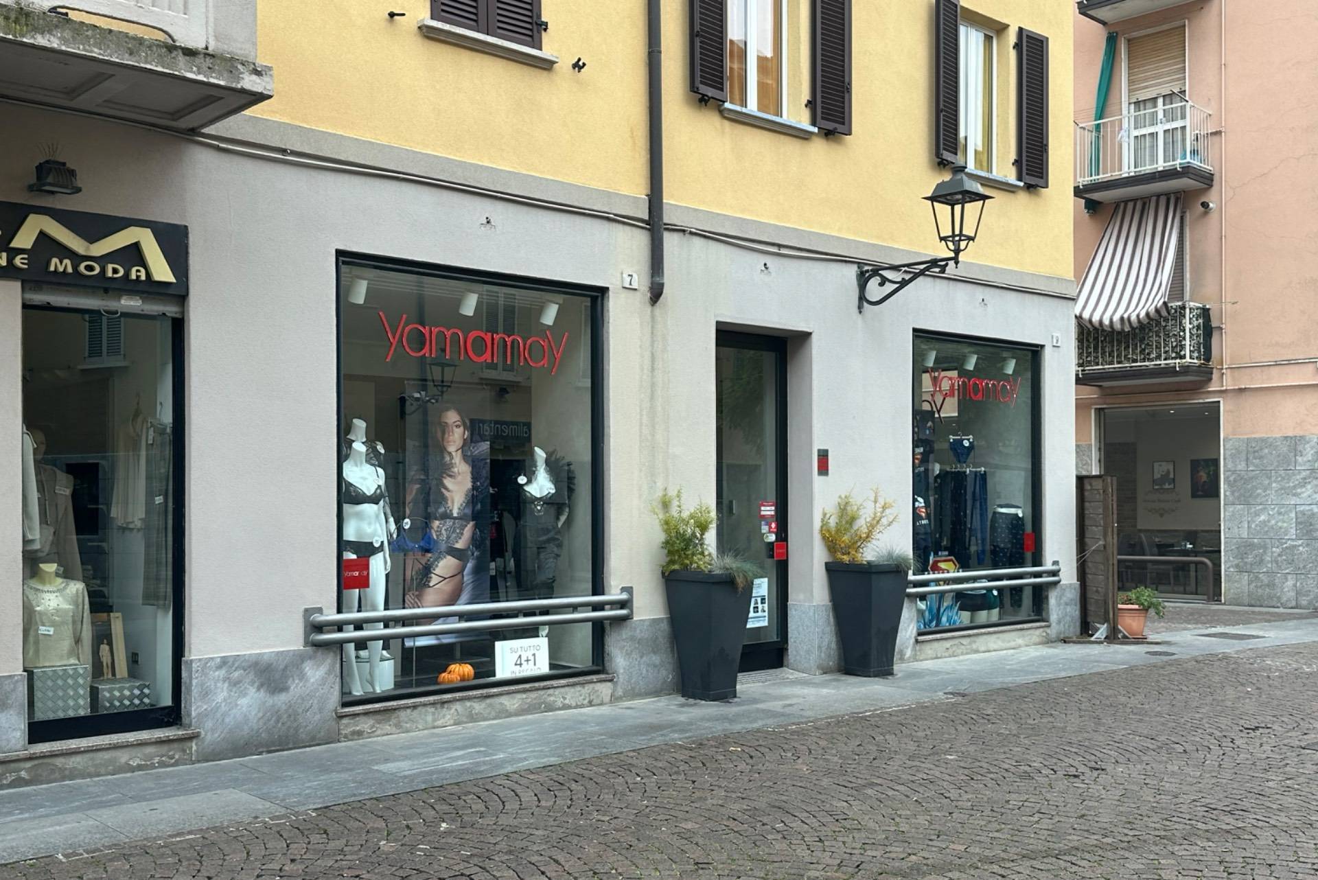 Attivit commerciale in vendita a Cologno Monzese