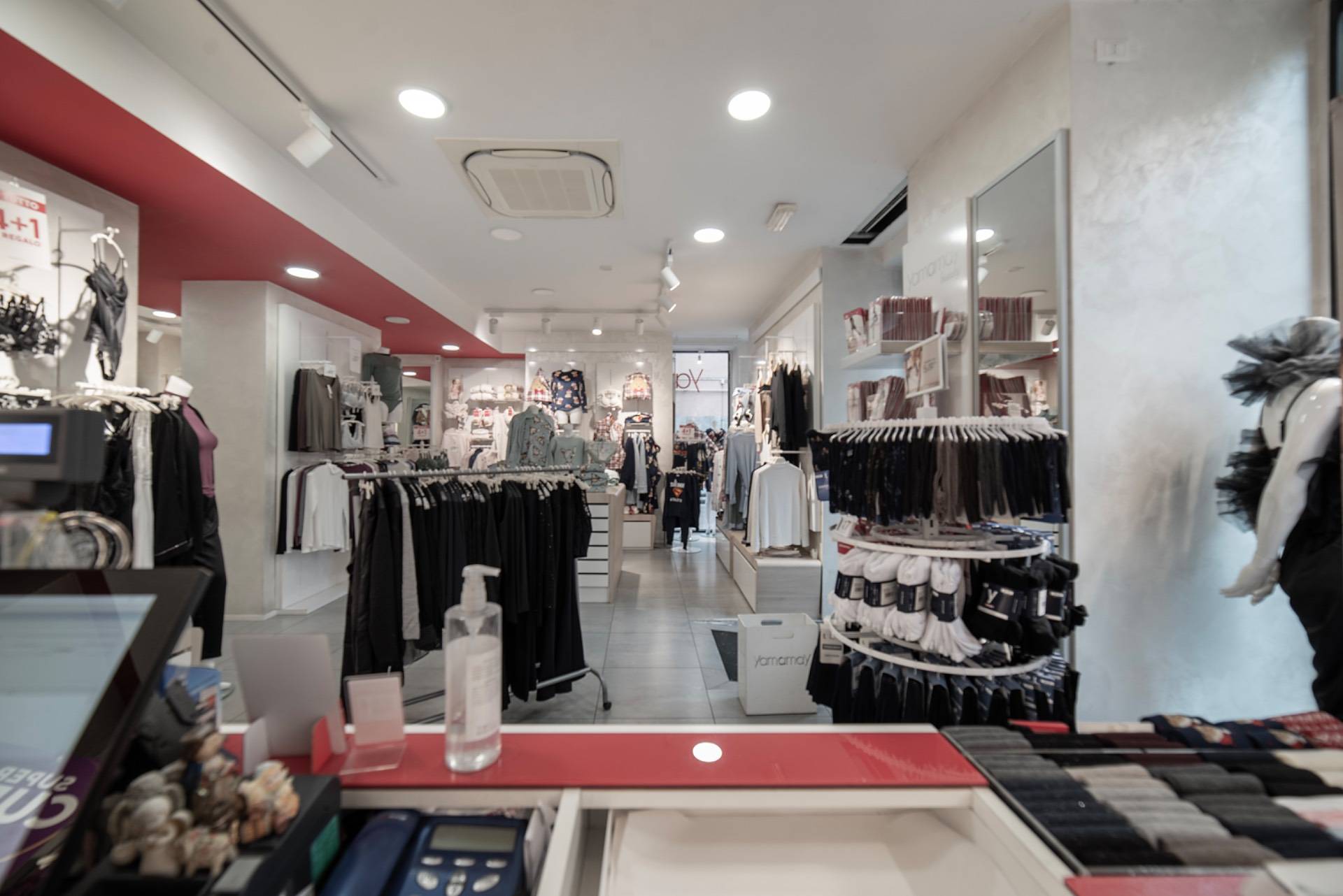 Attivit commerciale in vendita a Cologno Monzese