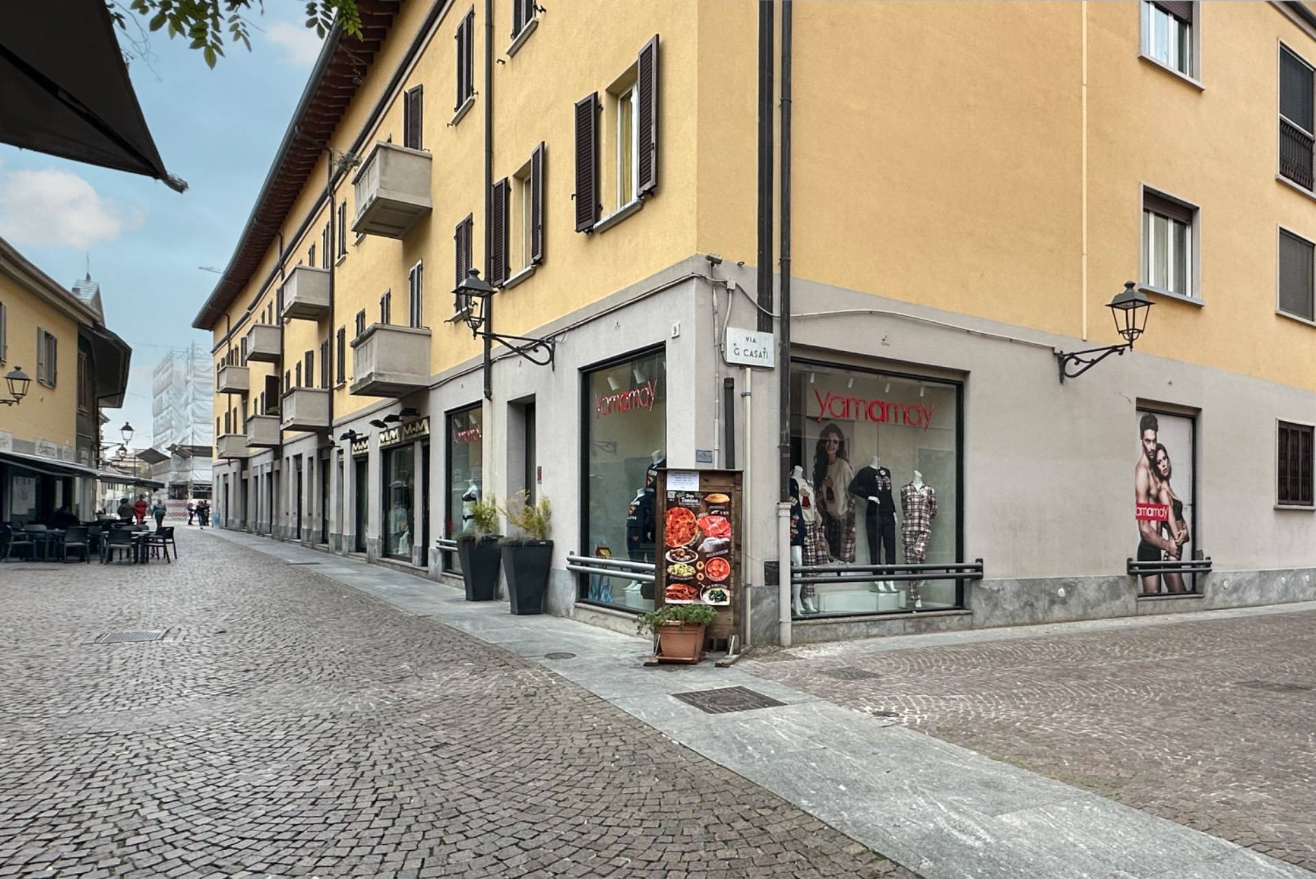 Attivit commerciale in vendita a Cologno Monzese