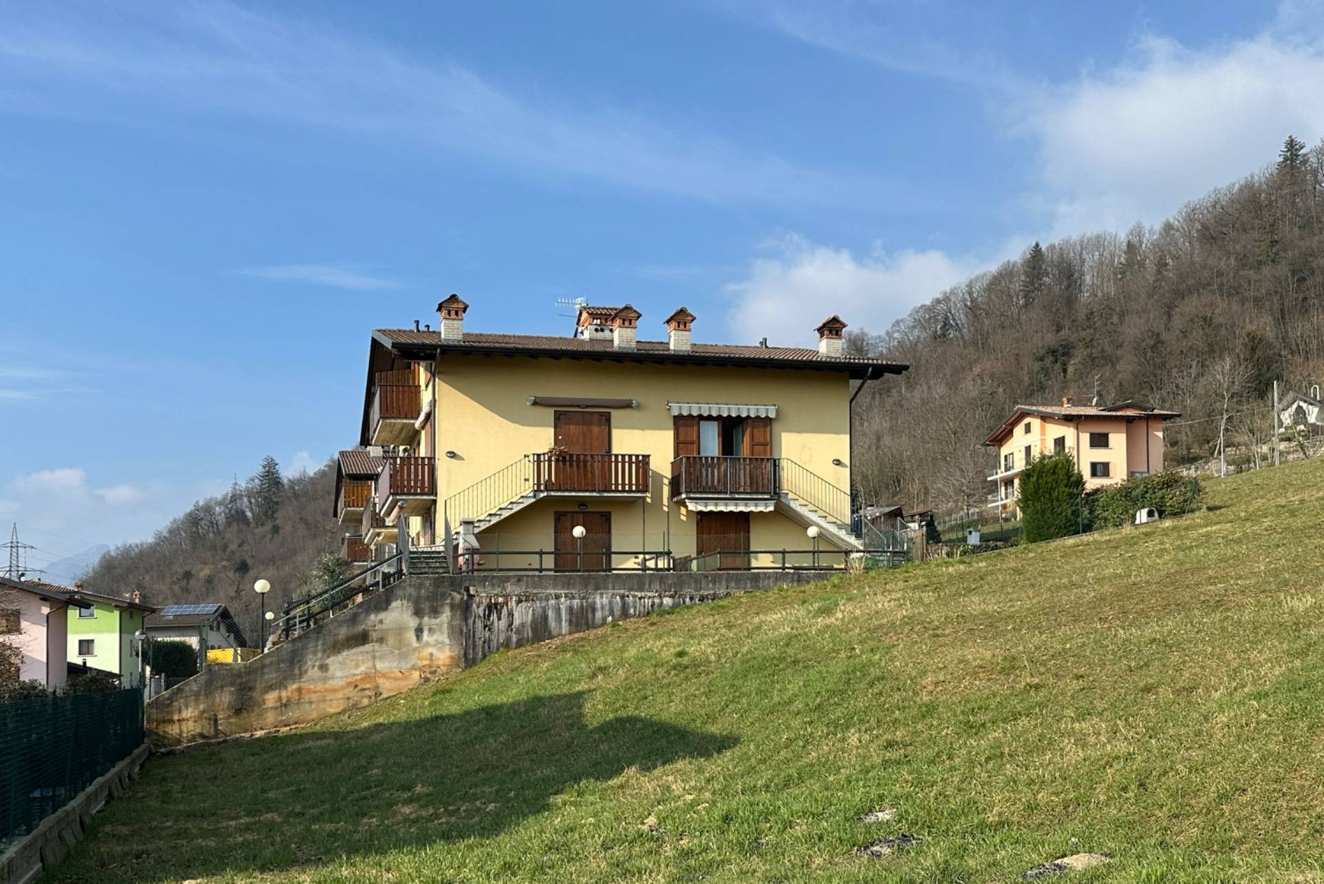 Appartamento in vendita a Parre