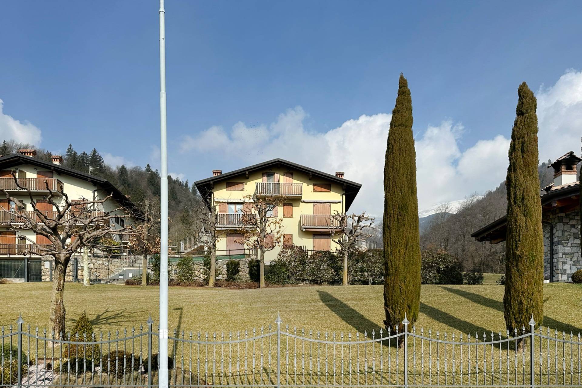 Appartamento in vendita a Parre