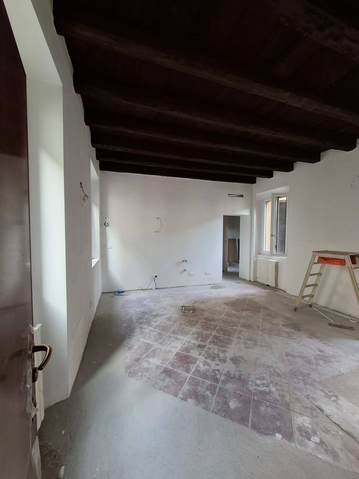 Appartamento in vendita a Vimercate