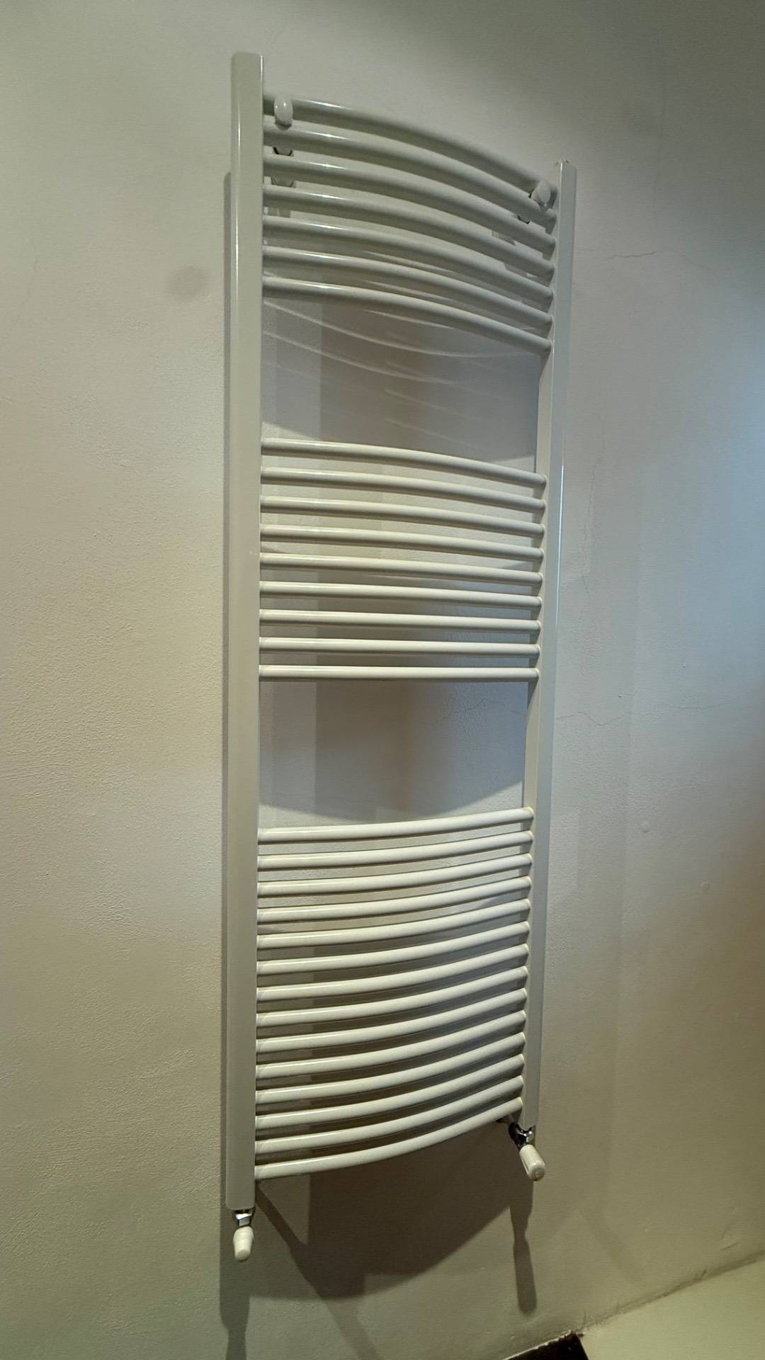 Locale commerciale in vendita a Vimercate