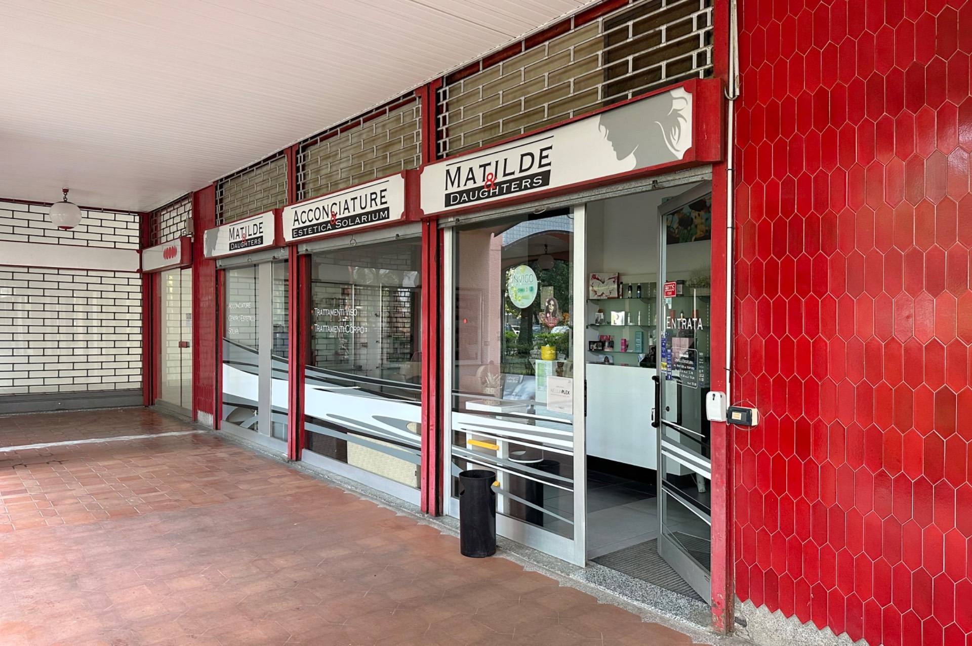 Locale commerciale in vendita a Brugherio