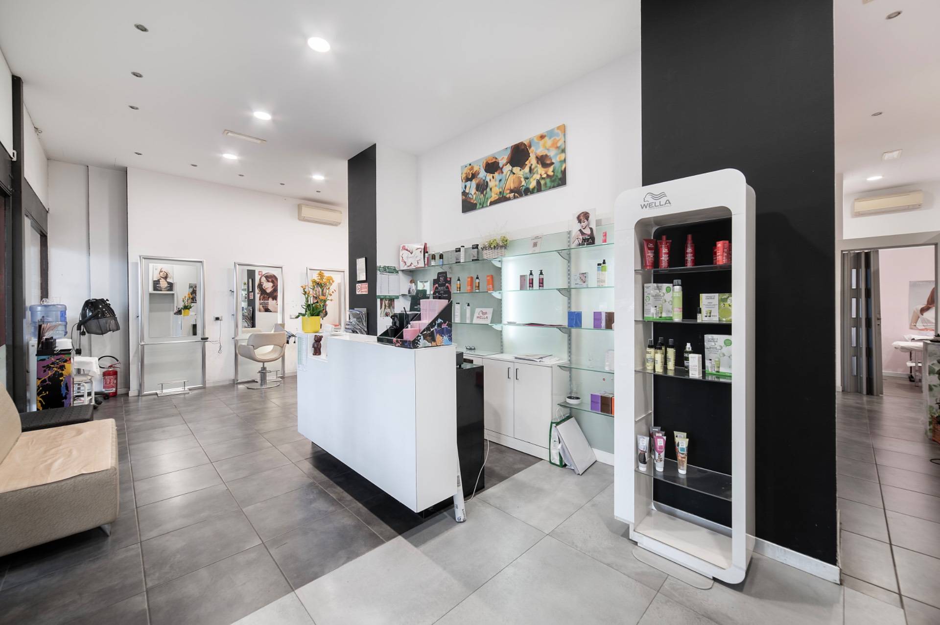 Locale commerciale in vendita a Brugherio