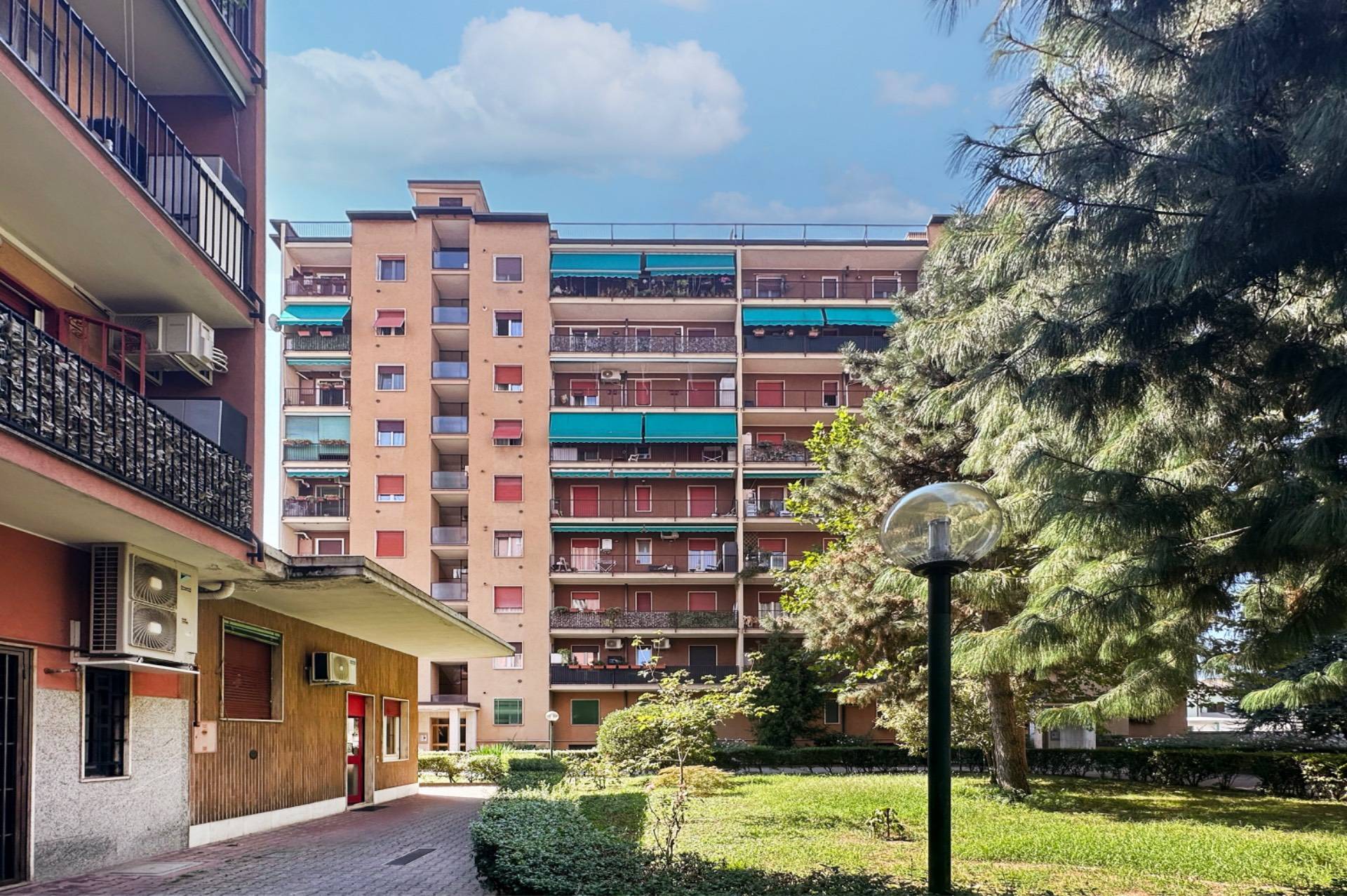 Appartamento in vendita a Cologno Monzese
