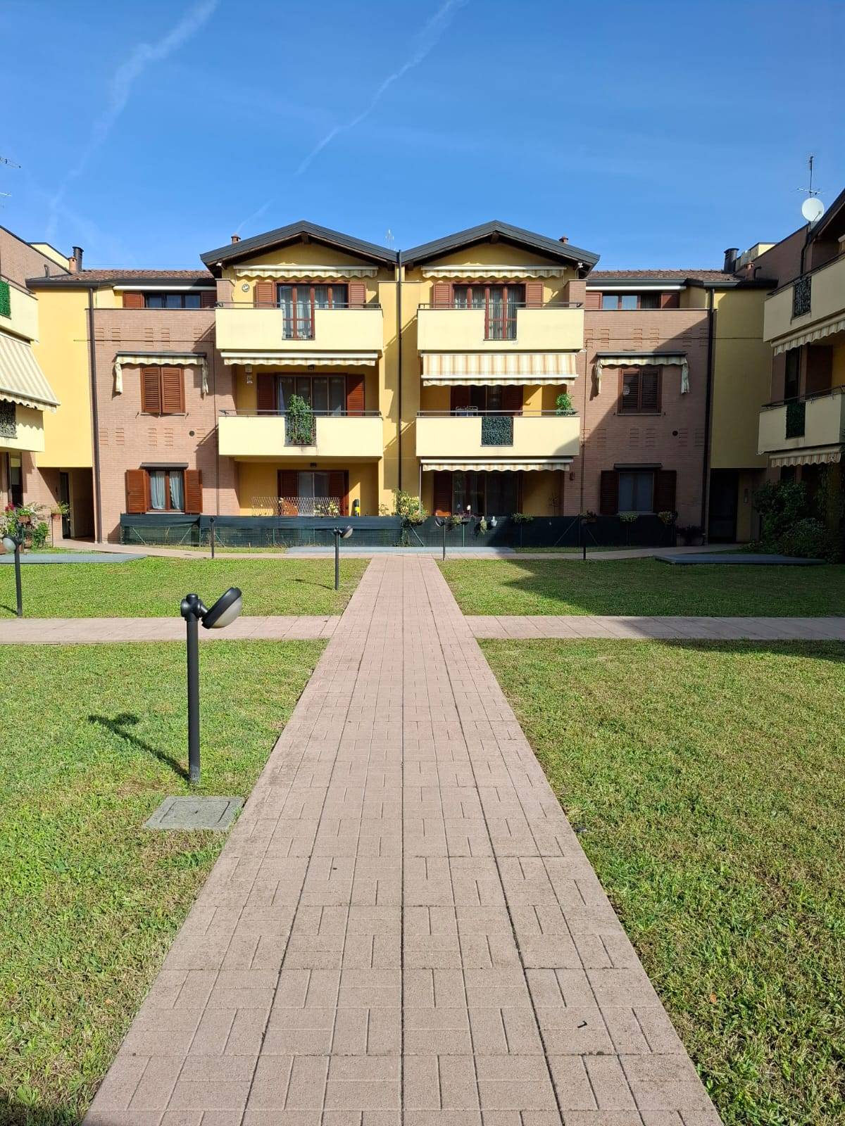 Appartamento in vendita a Cavenago di Brianza