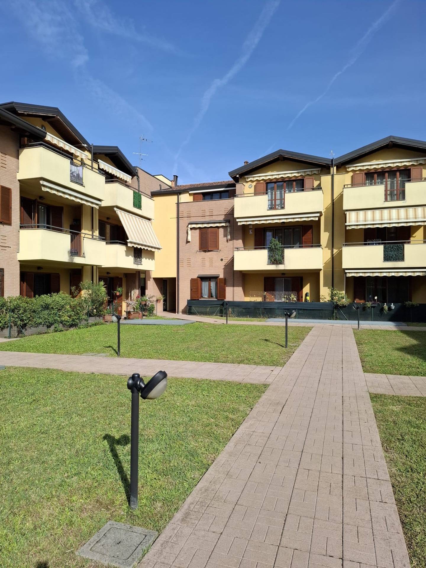 Appartamento in vendita a Cavenago di Brianza