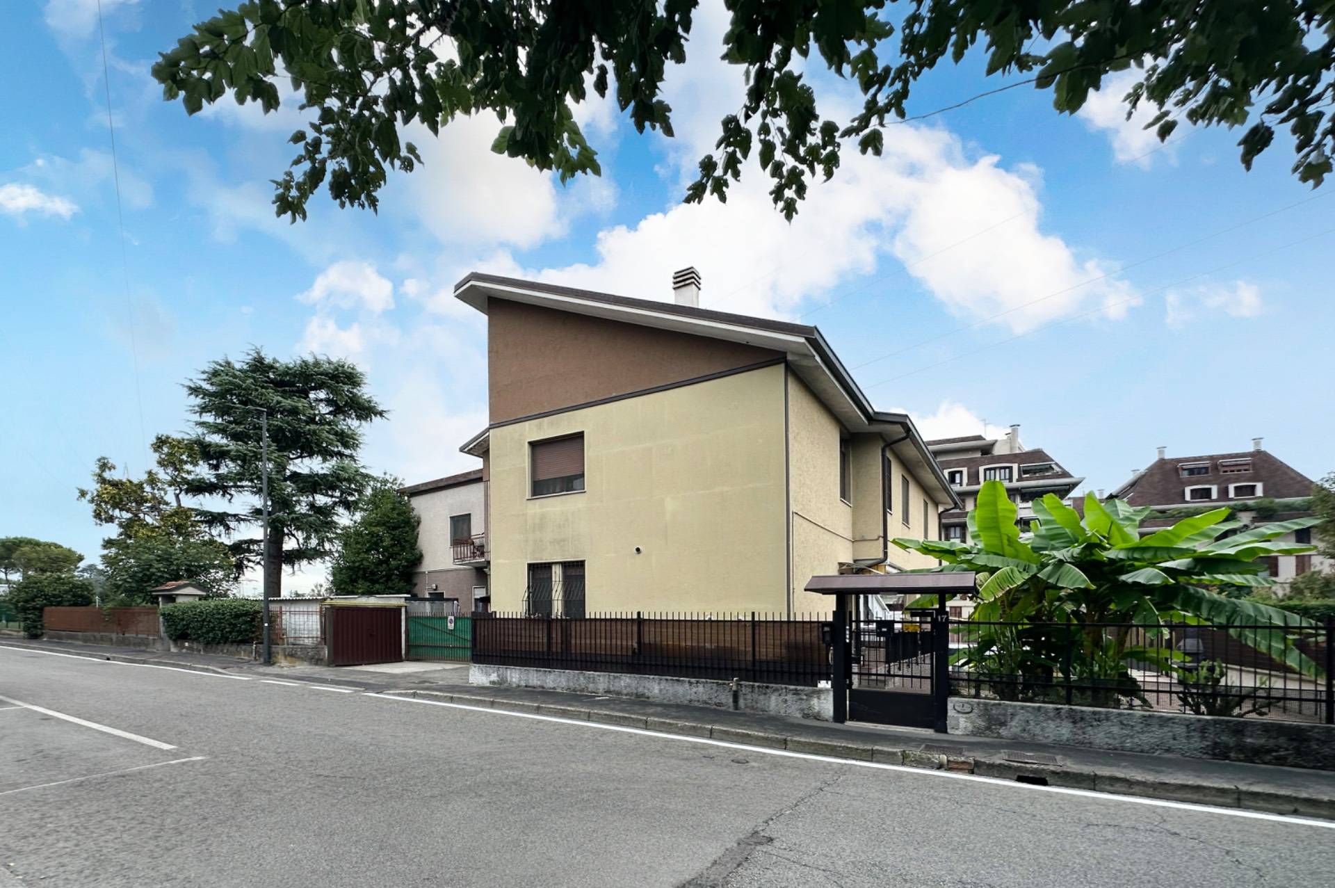 Appartamento in vendita a Cologno Monzese