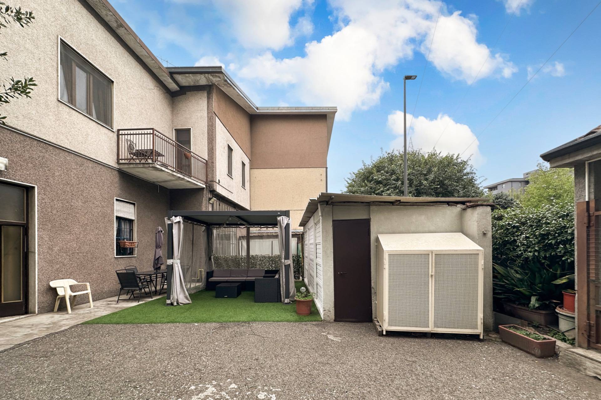 Appartamento in vendita a Cologno Monzese