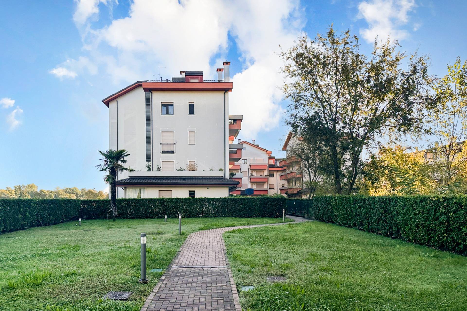 Appartamento in vendita a Segrate