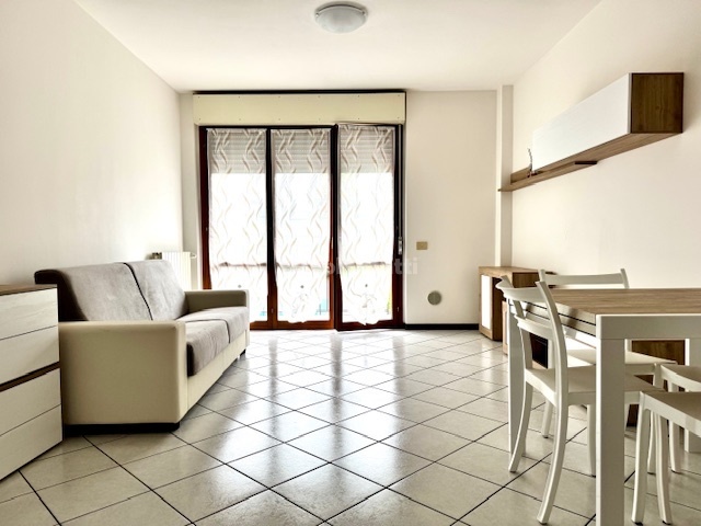 Appartamento con box in via g. b. rota 21, Bergamo