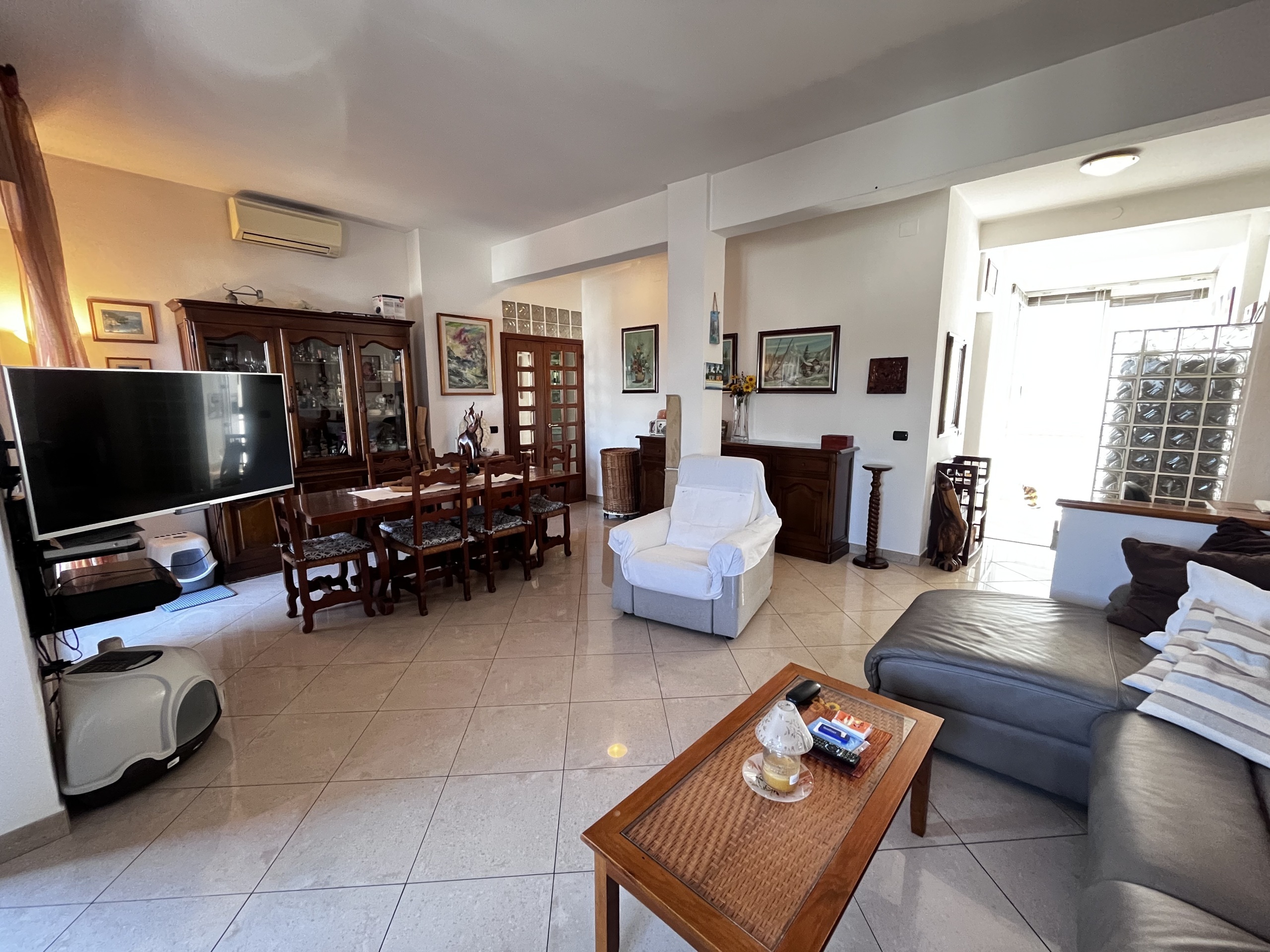 Trilocale in vendita in via dogali 61, Modena