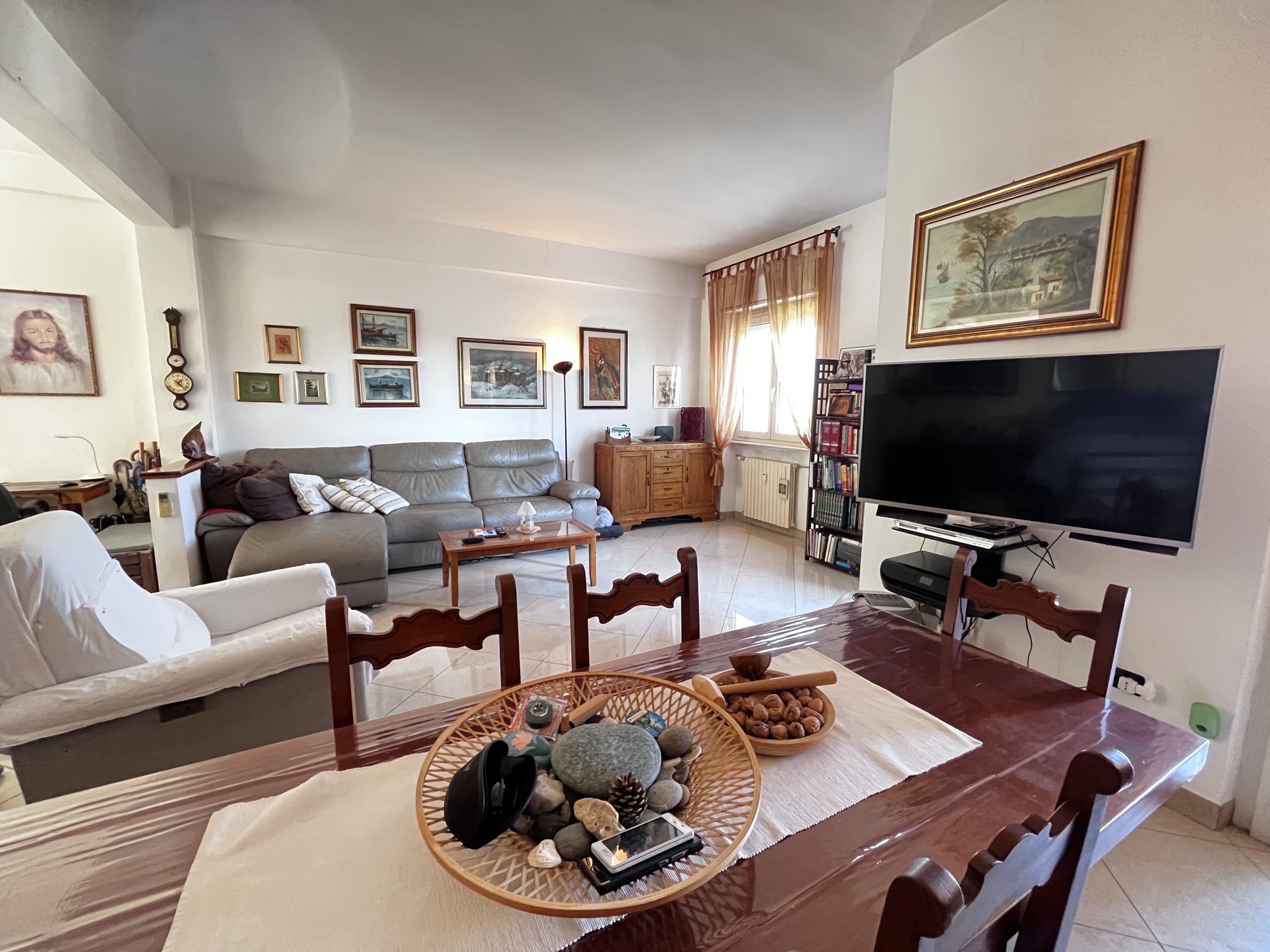 Trilocale in vendita in via dogali 61, Modena