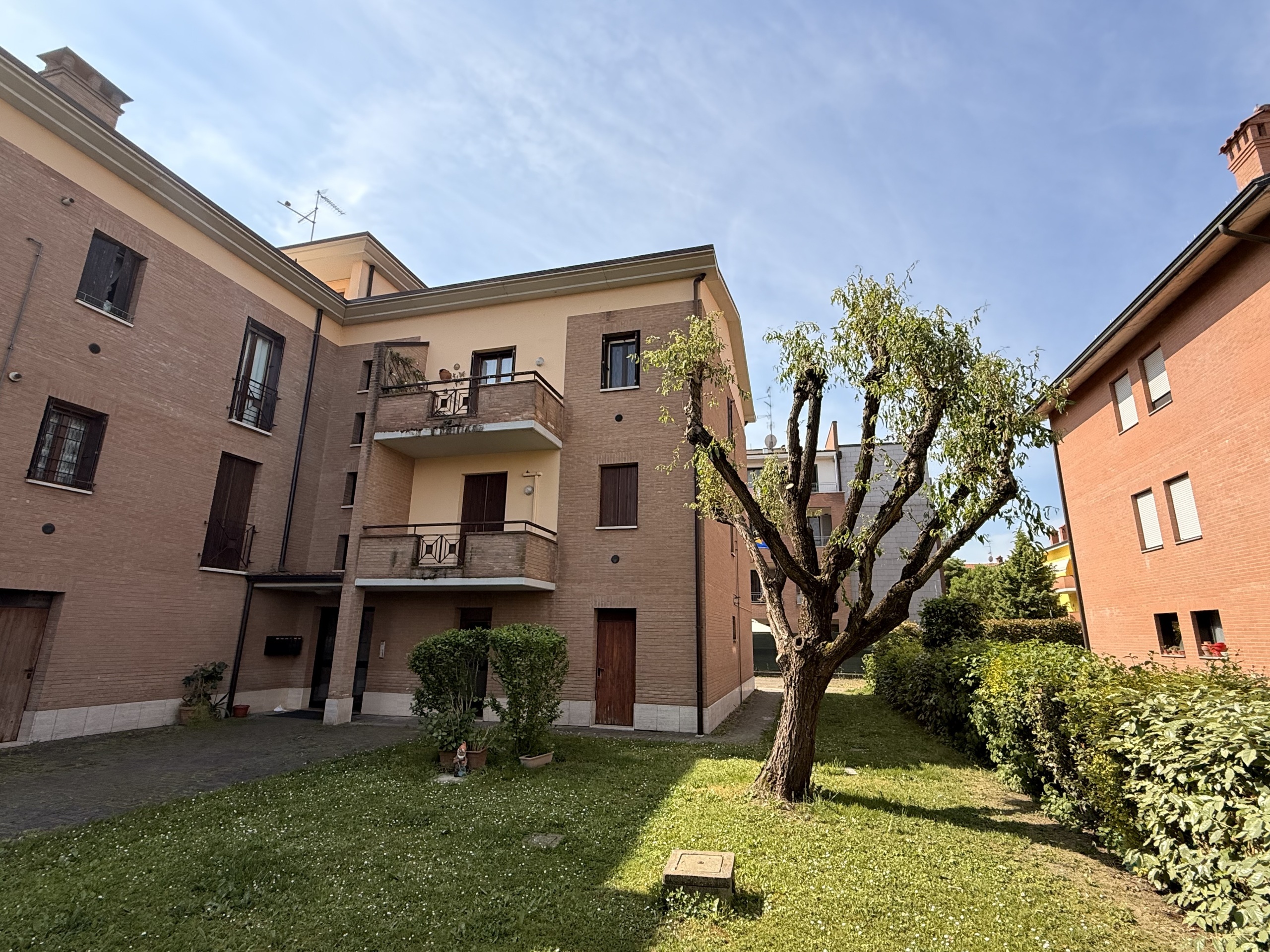 Trilocale con giardino in via delle macine 5, Bastiglia