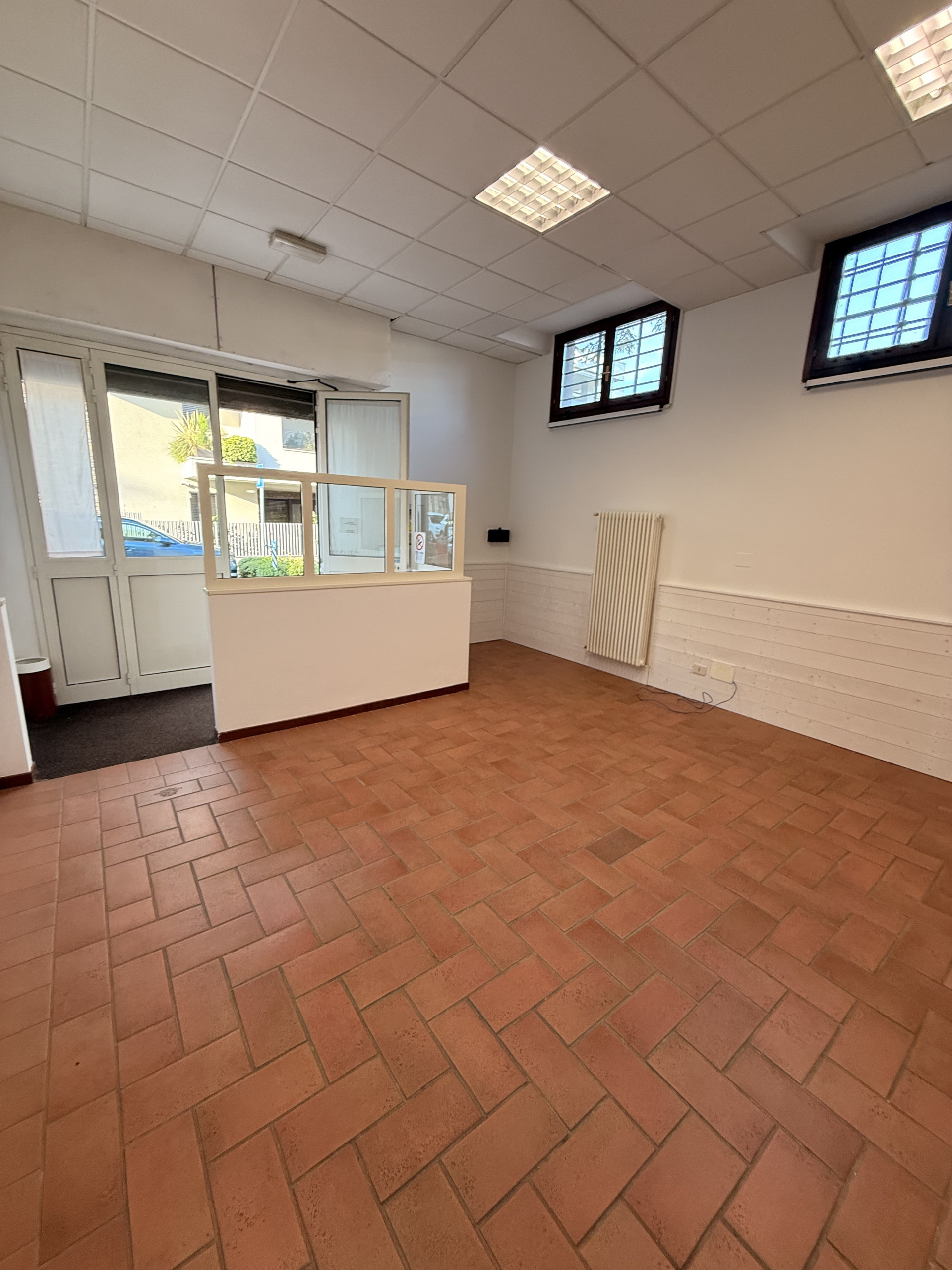 Locale commerciale in affitto in via l. valdrighi 18, Formigine