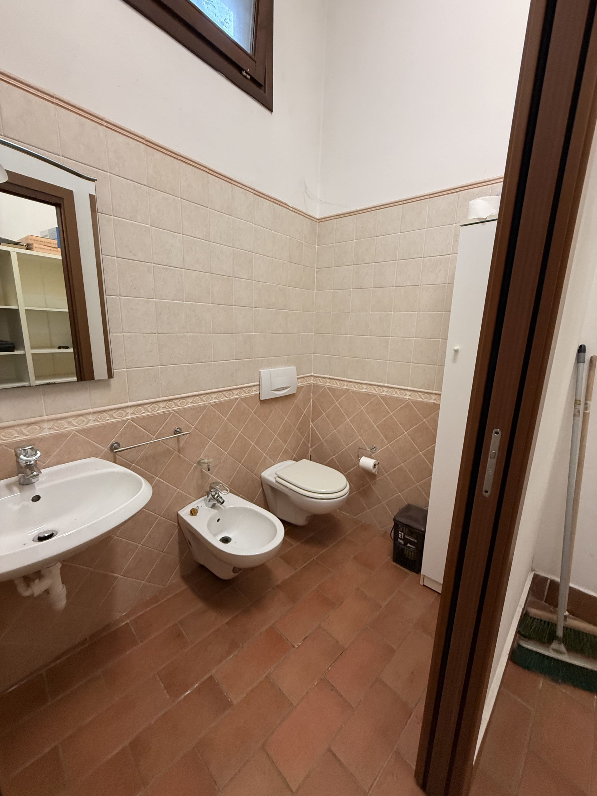 Locale commerciale in affitto in via l. valdrighi 18, Formigine