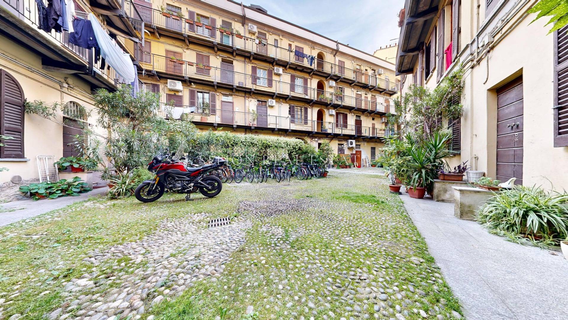 appartamento in affitto a Milano in zona Porta Ticinese