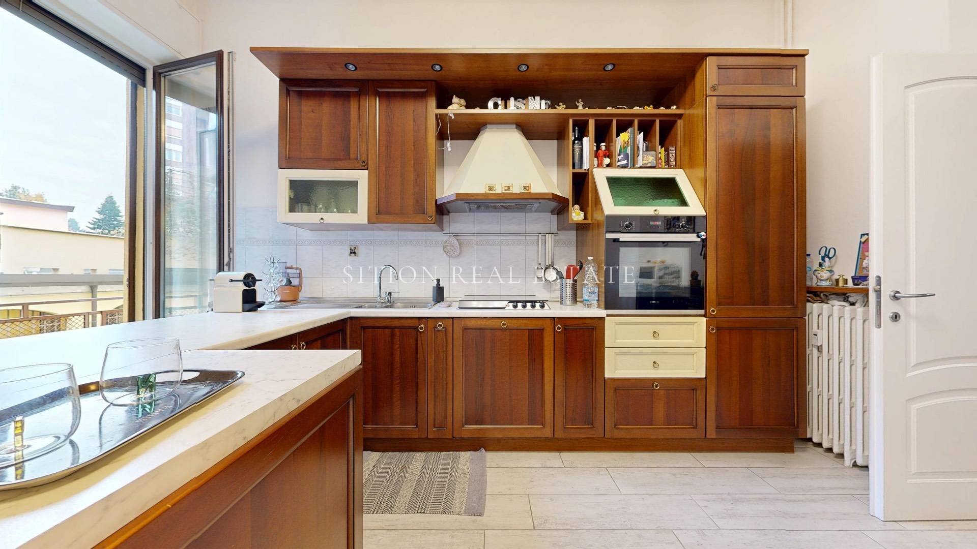 Appartamento in vendita a Milano, Porta Romana