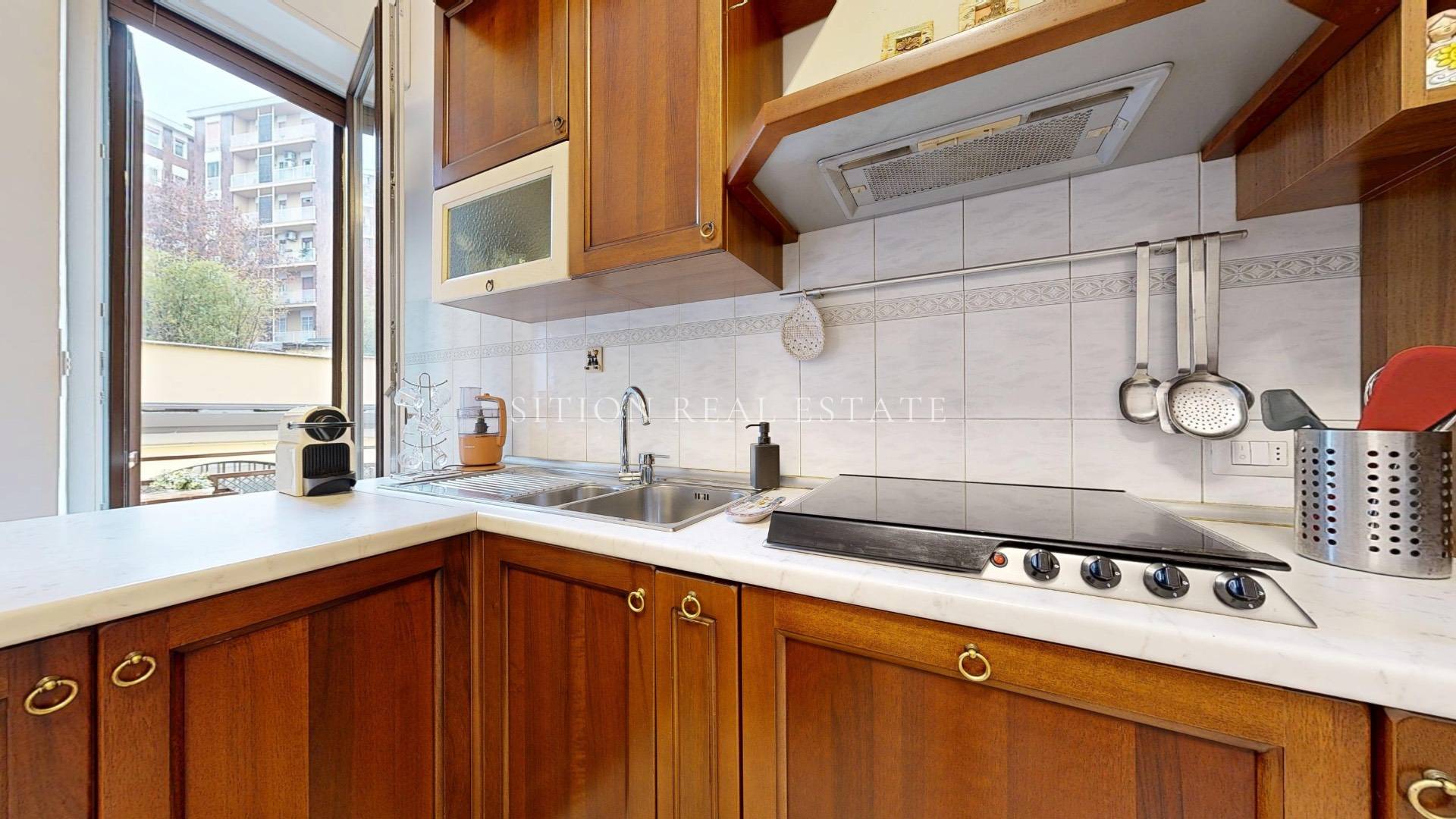 Appartamento in vendita a Milano, Porta Romana