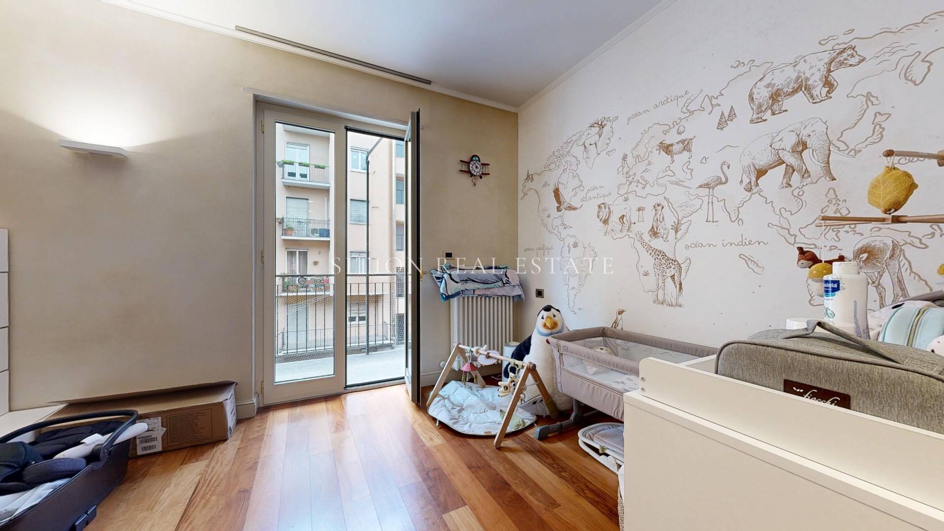 Appartamento in vendita a Milano, P.ta Genova