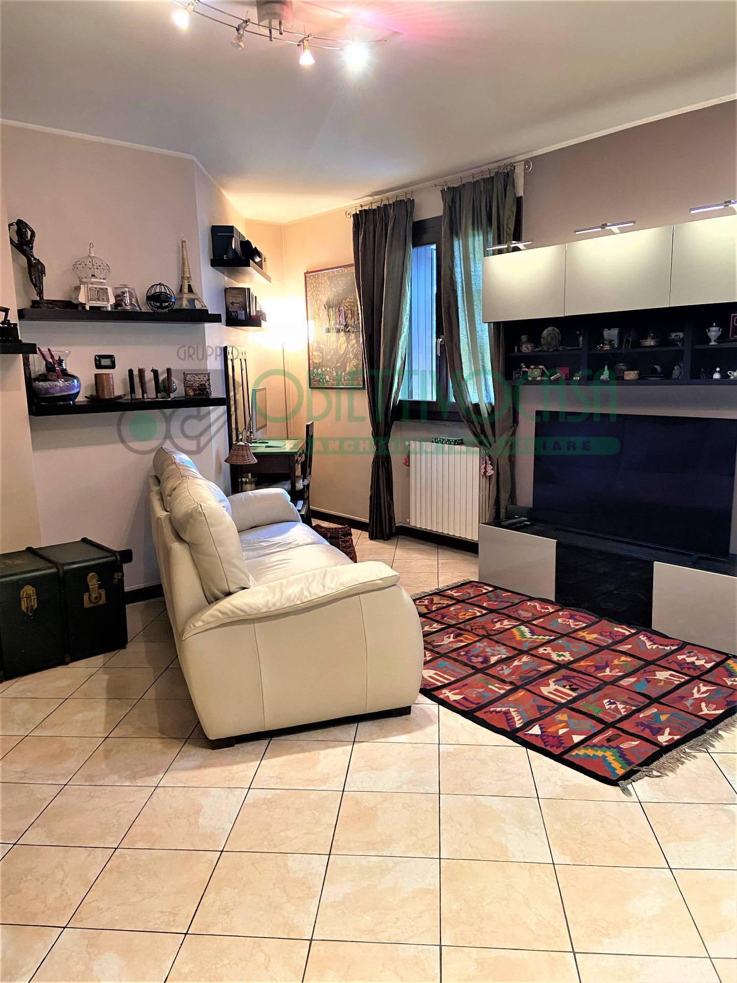 Appartamento in vendita a Corsico, Centro