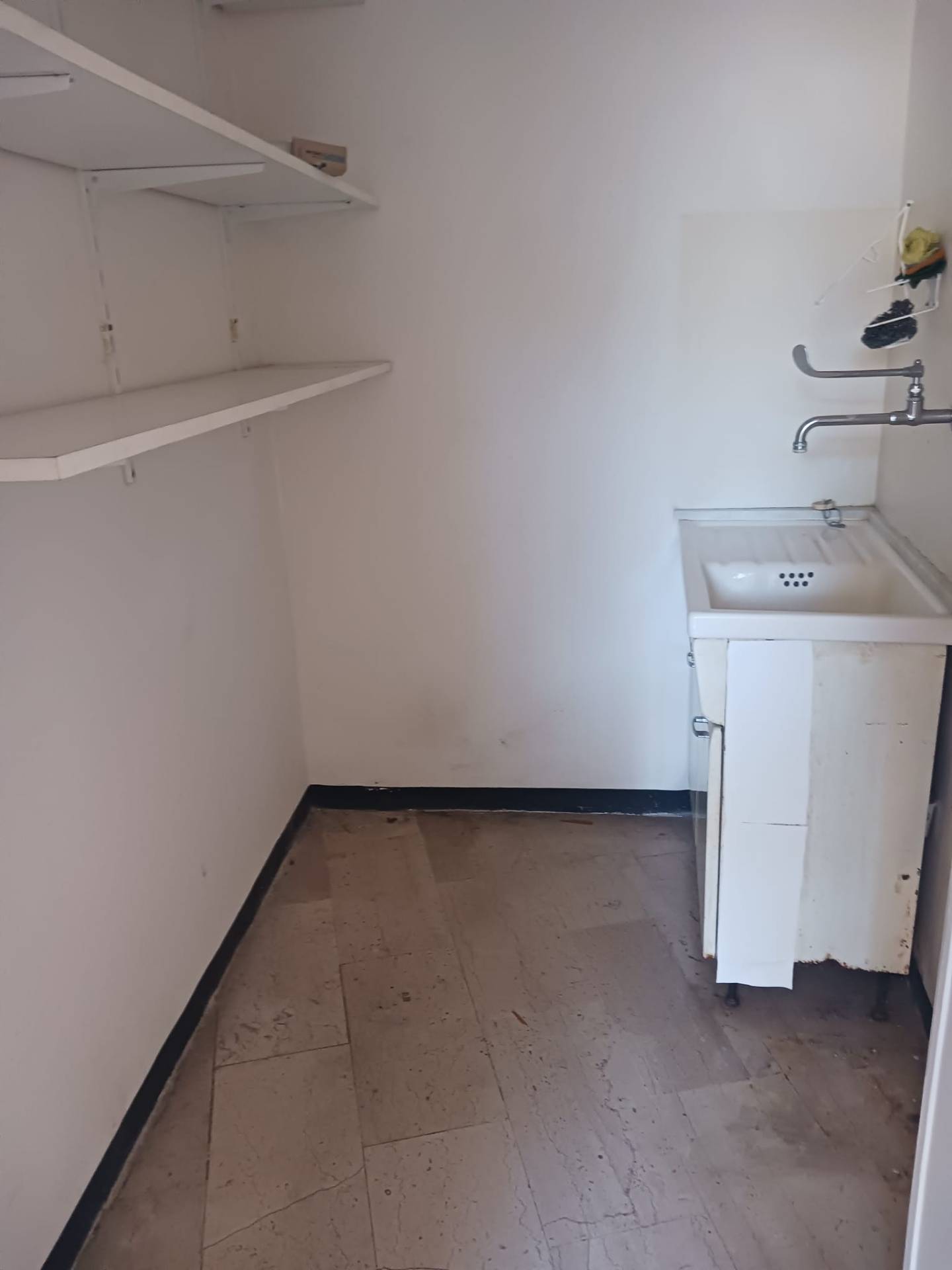 Appartamento in vendita a Finale Ligure, Varigotti