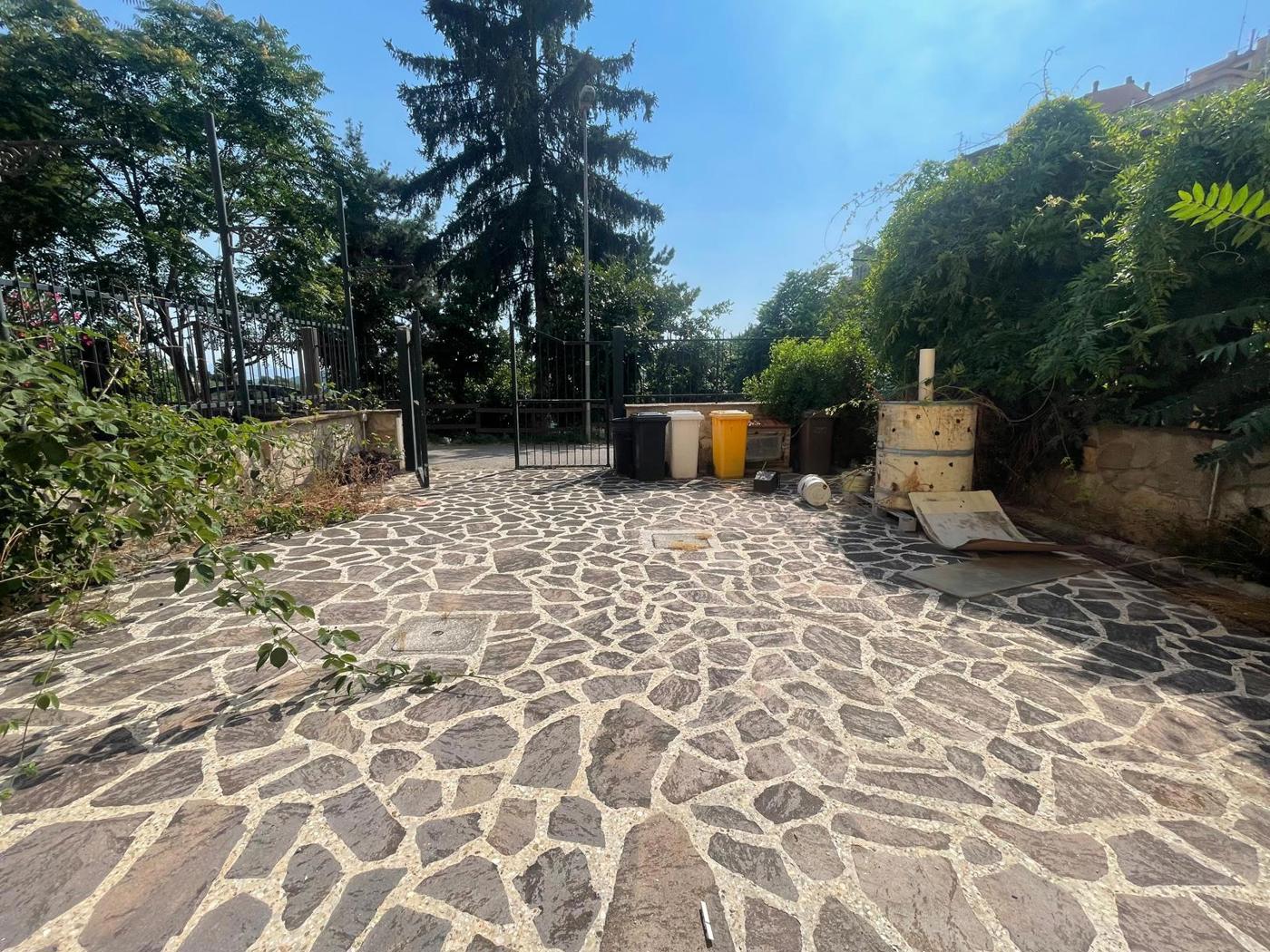 Negozio in affitto a San Polo dei Cavalieri