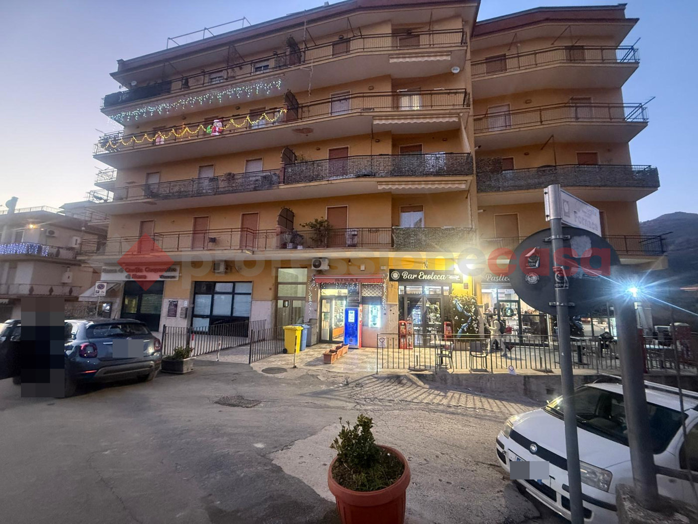 Box/Garage 40mq in vendita a Vicovaro