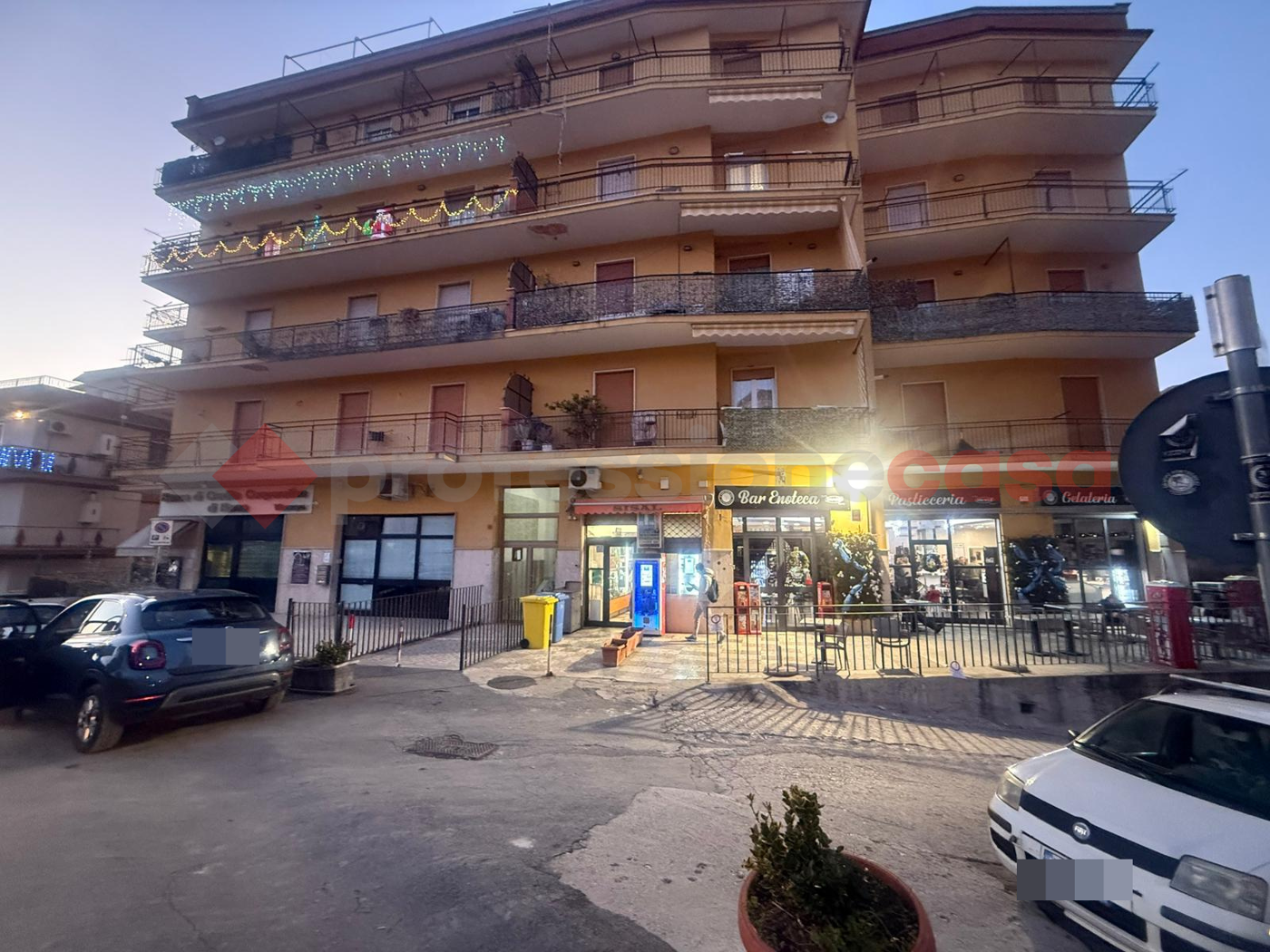 Box/Garage 40mq in vendita a Vicovaro