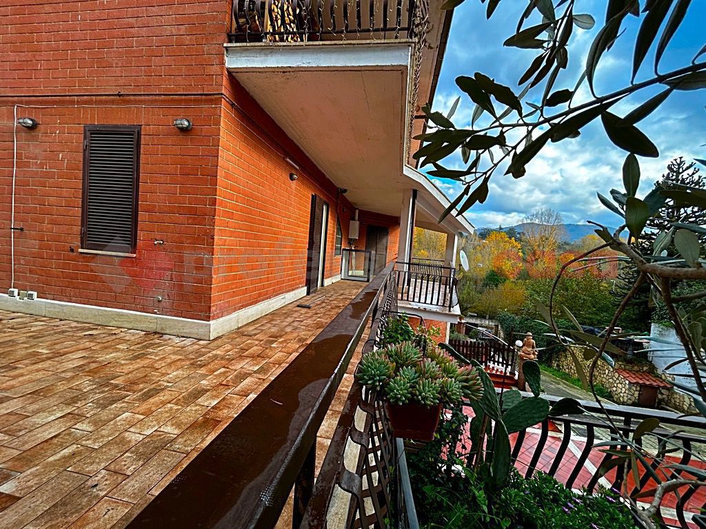 Stabile/Palazzo in vendita a Tivoli