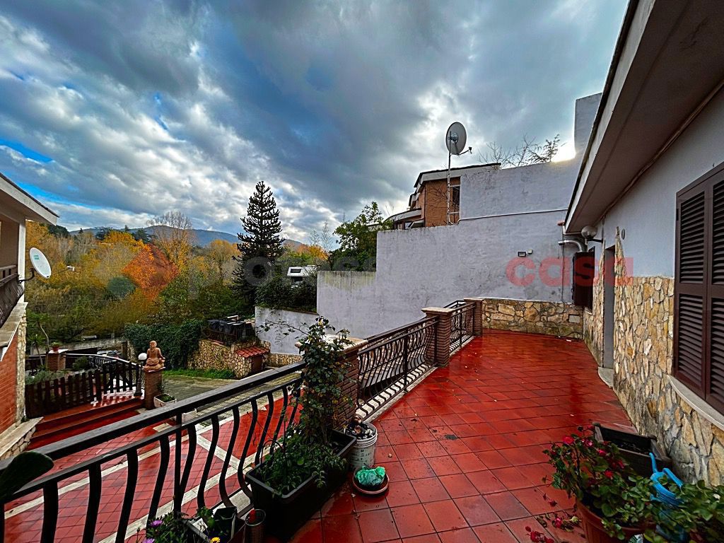 Stabile/Palazzo in vendita a Tivoli