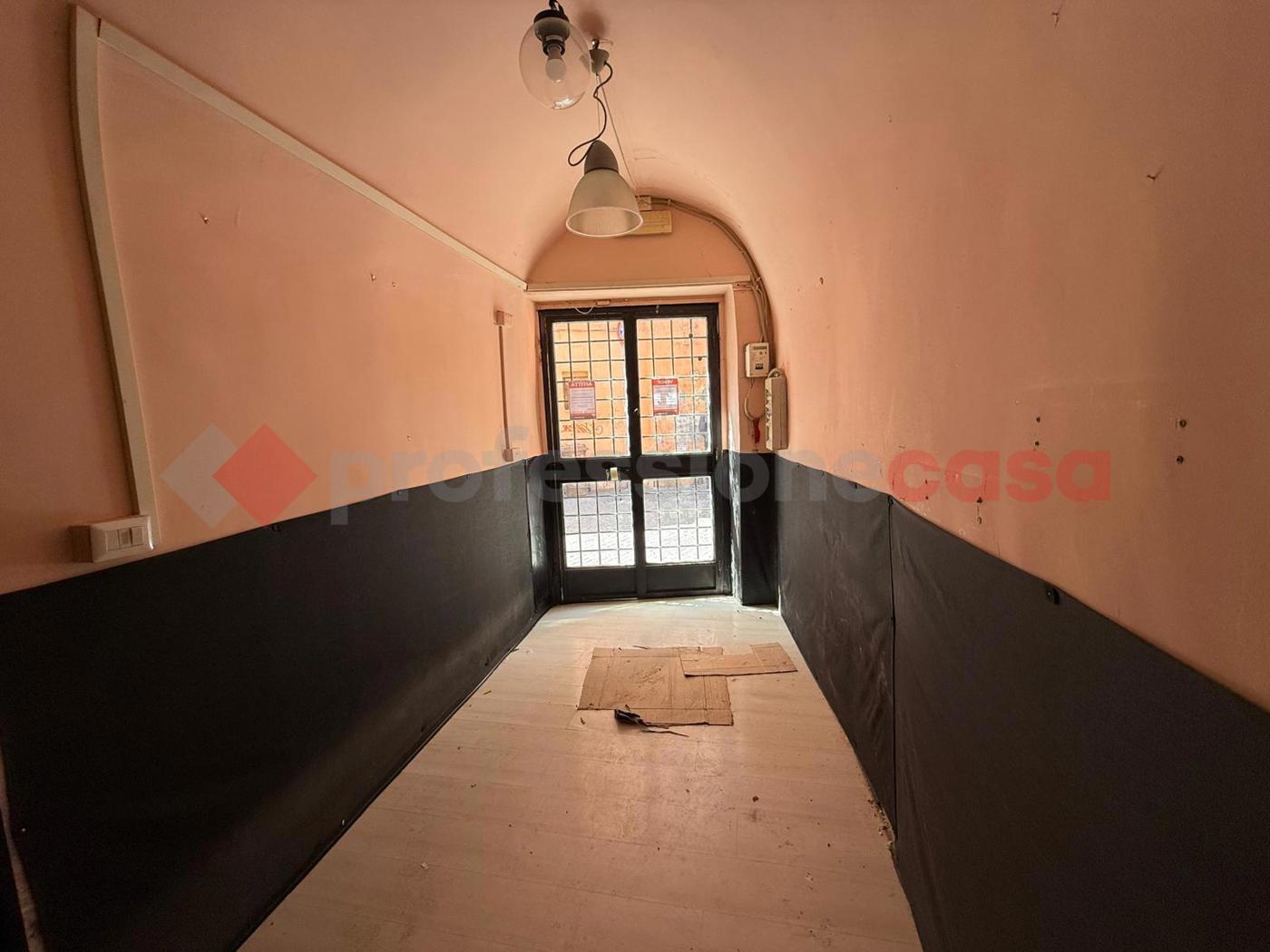 Negozio in affitto a Tivoli