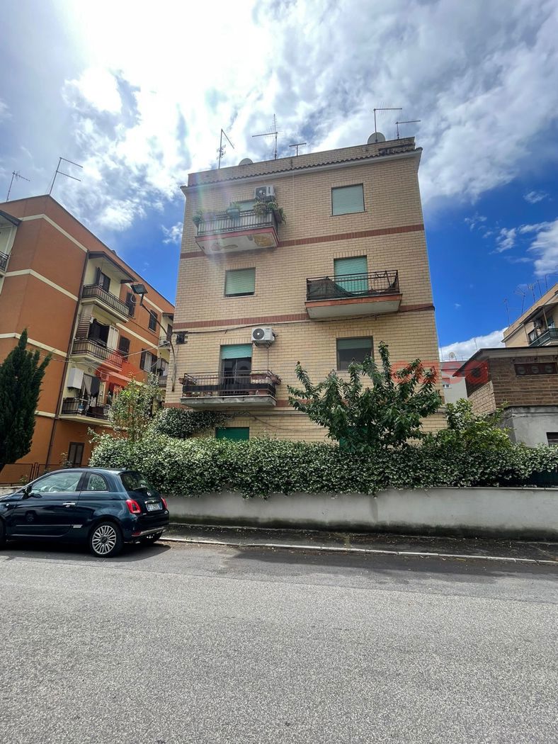 Trilocale in vendita a Tivoli
