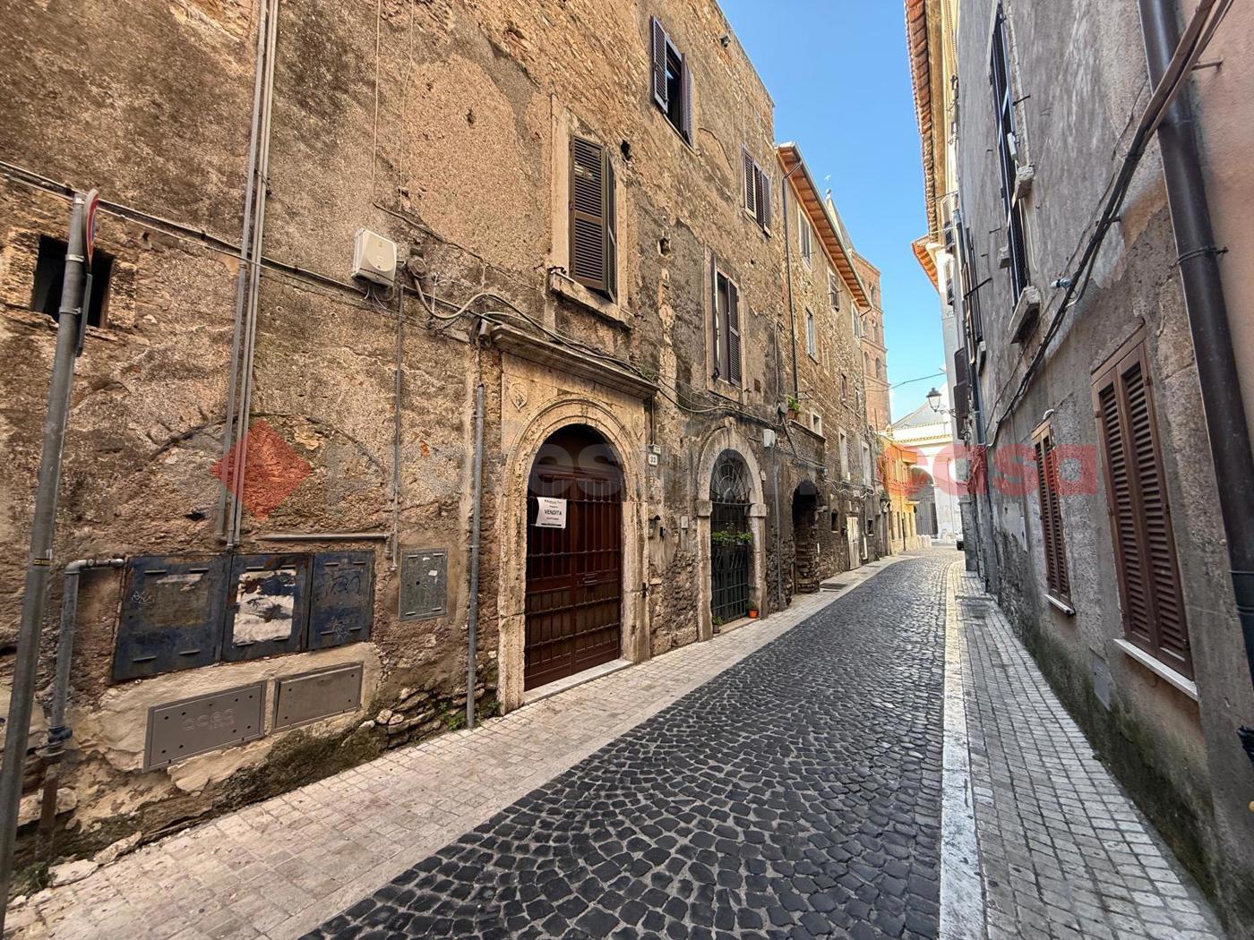 Bilocale in affitto a Tivoli