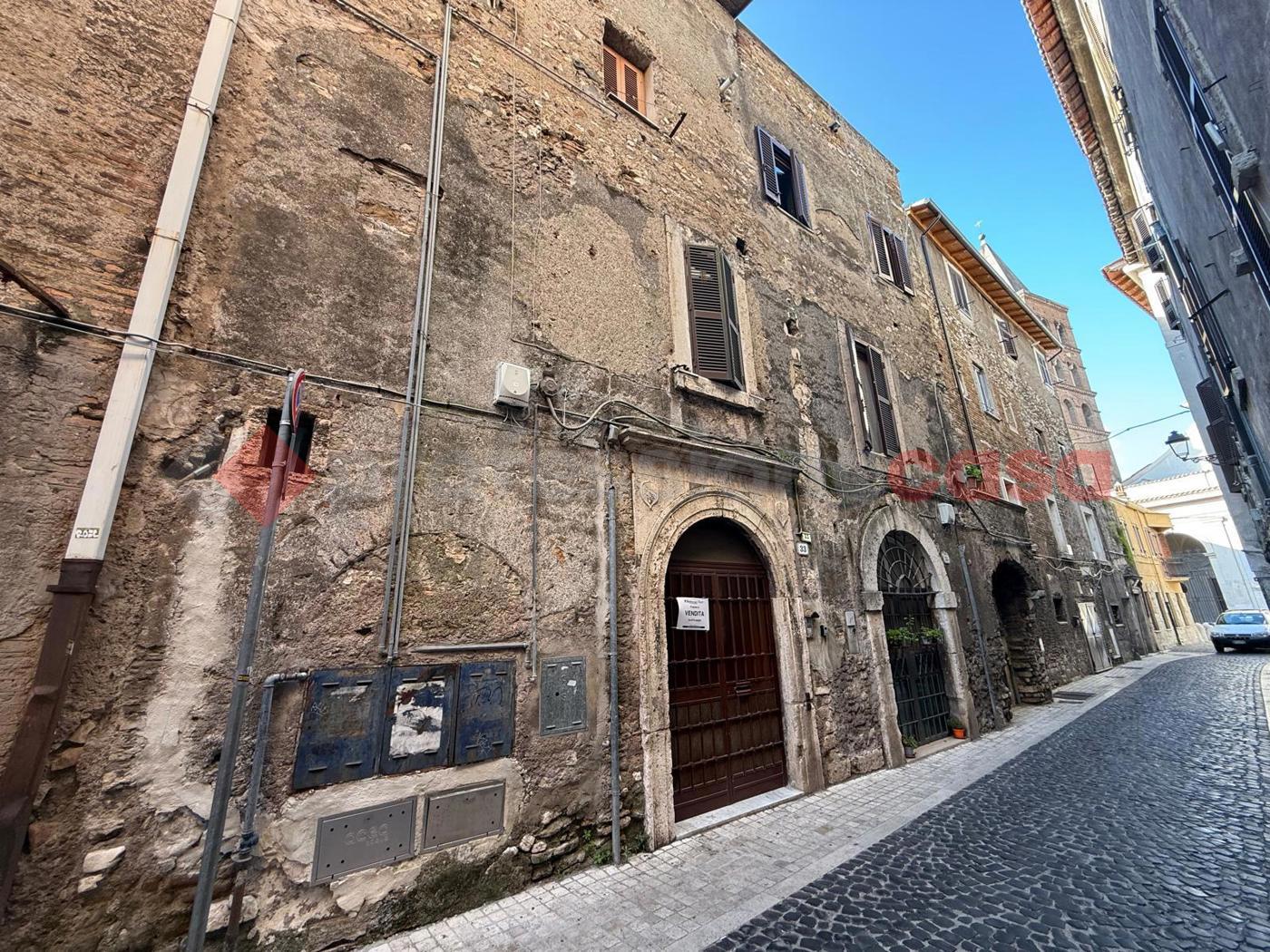 Bilocale in affitto a Tivoli