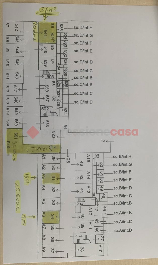 Box/Garage 18mq in vendita a Tivoli