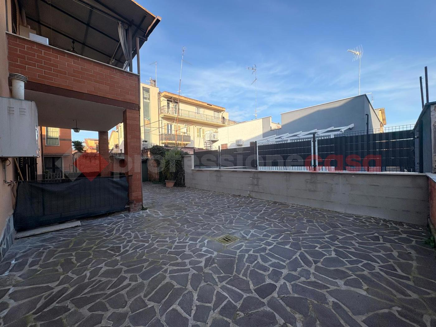 Trilocale ristrutturato a Guidonia Montecelio