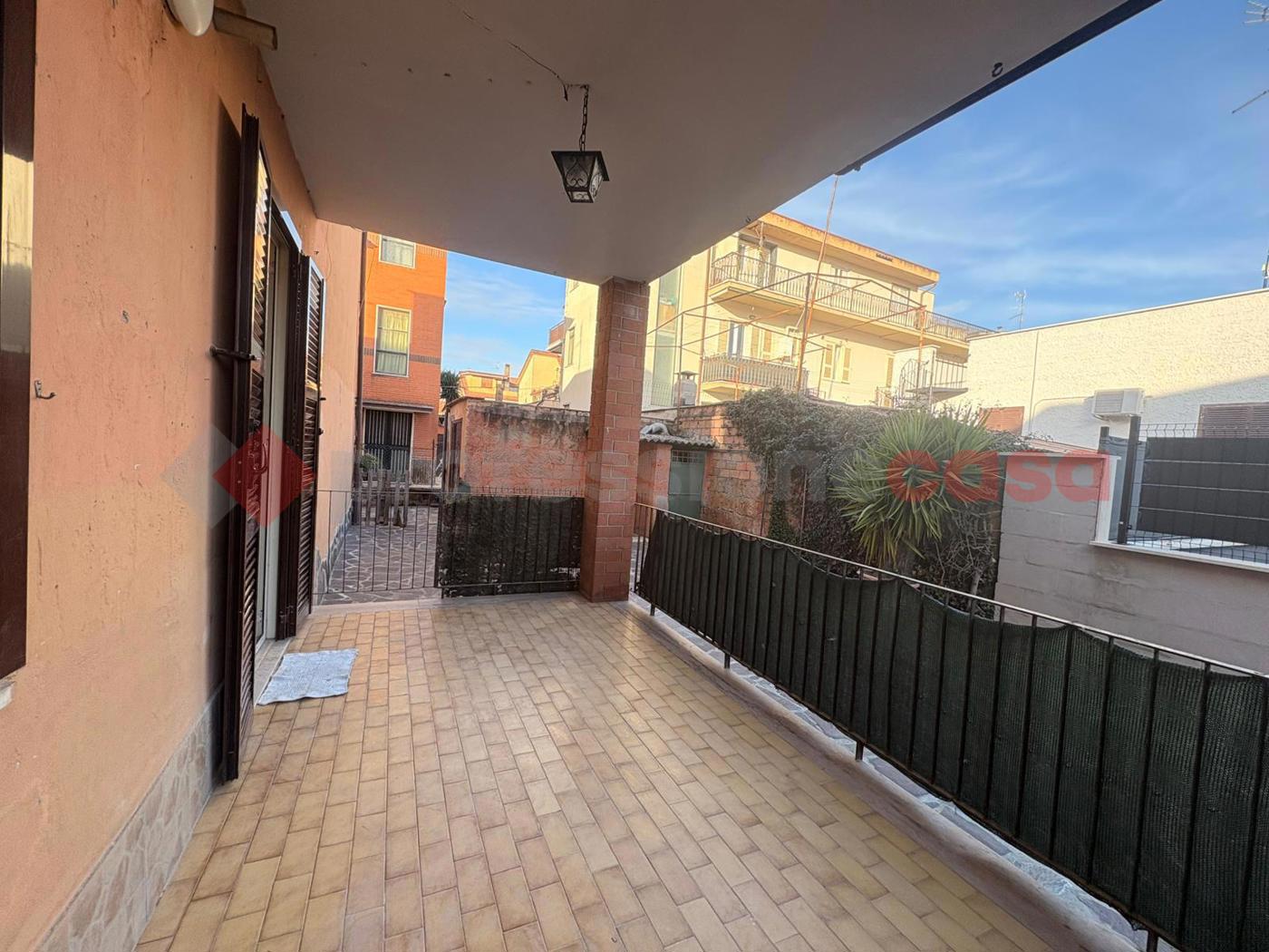 Trilocale ristrutturato a Guidonia Montecelio