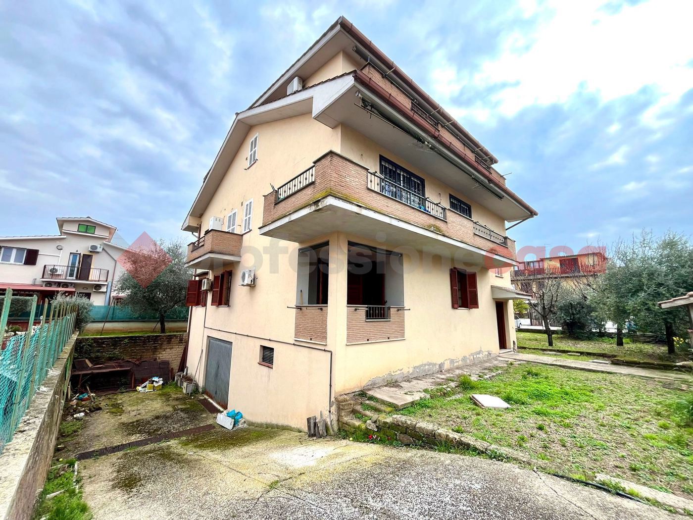 Quadrilocale con giardino a Guidonia Montecelio