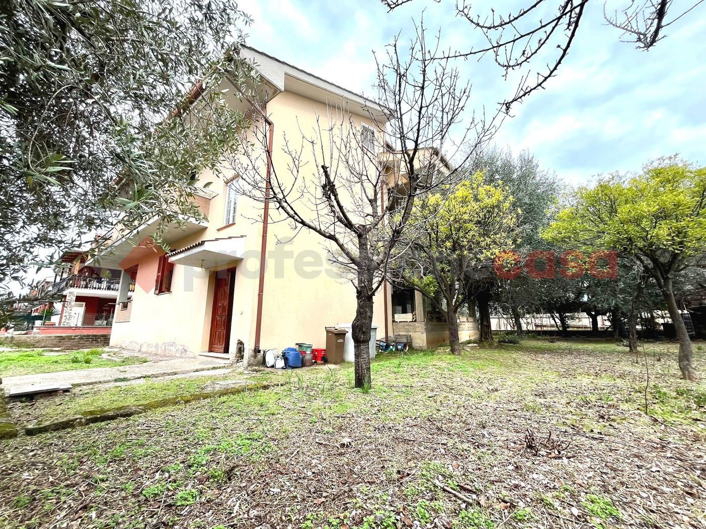 Quadrilocale con giardino a Guidonia Montecelio