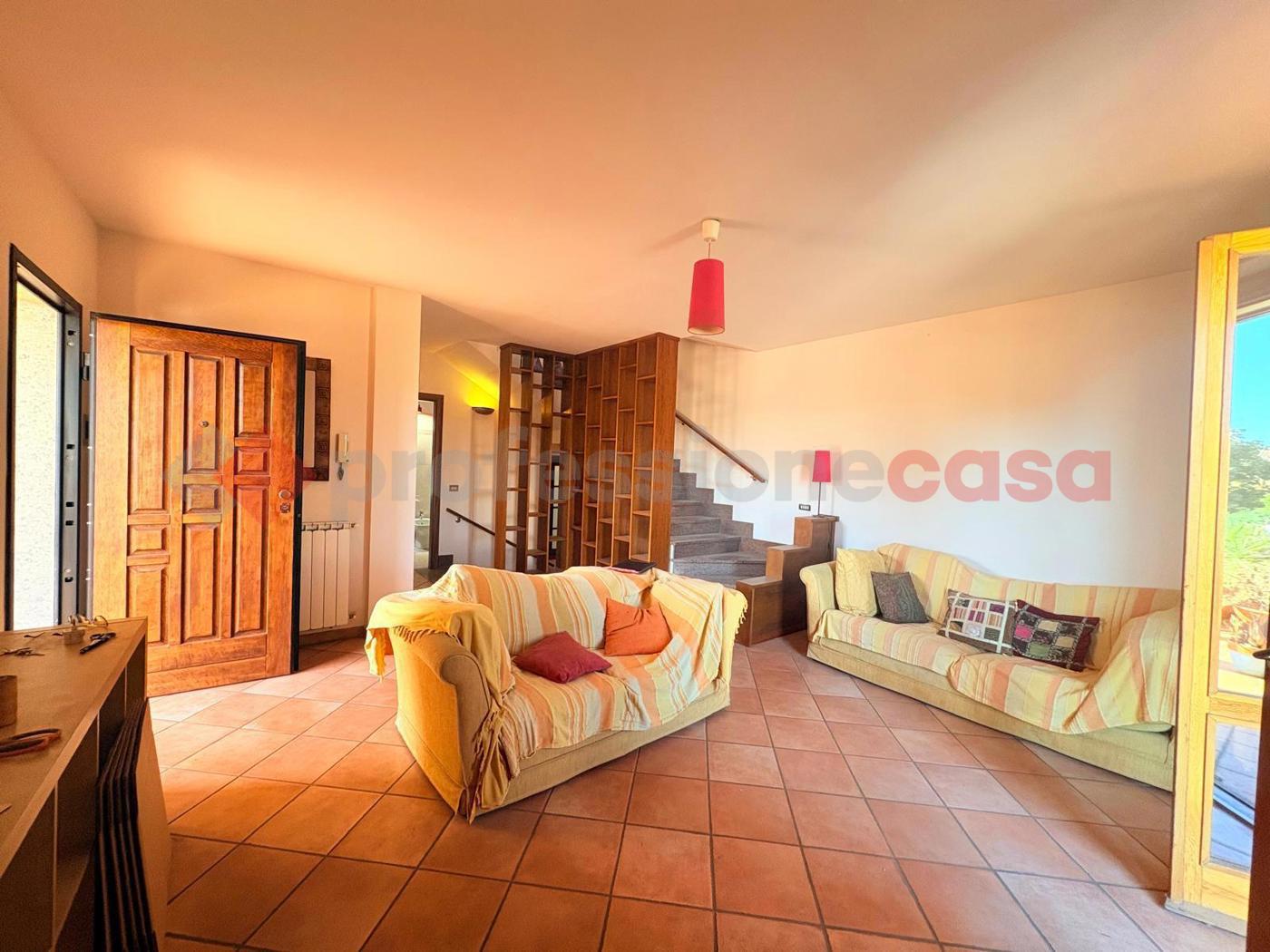 Villa Bifamiliare in vendita a Guidonia Montecelio