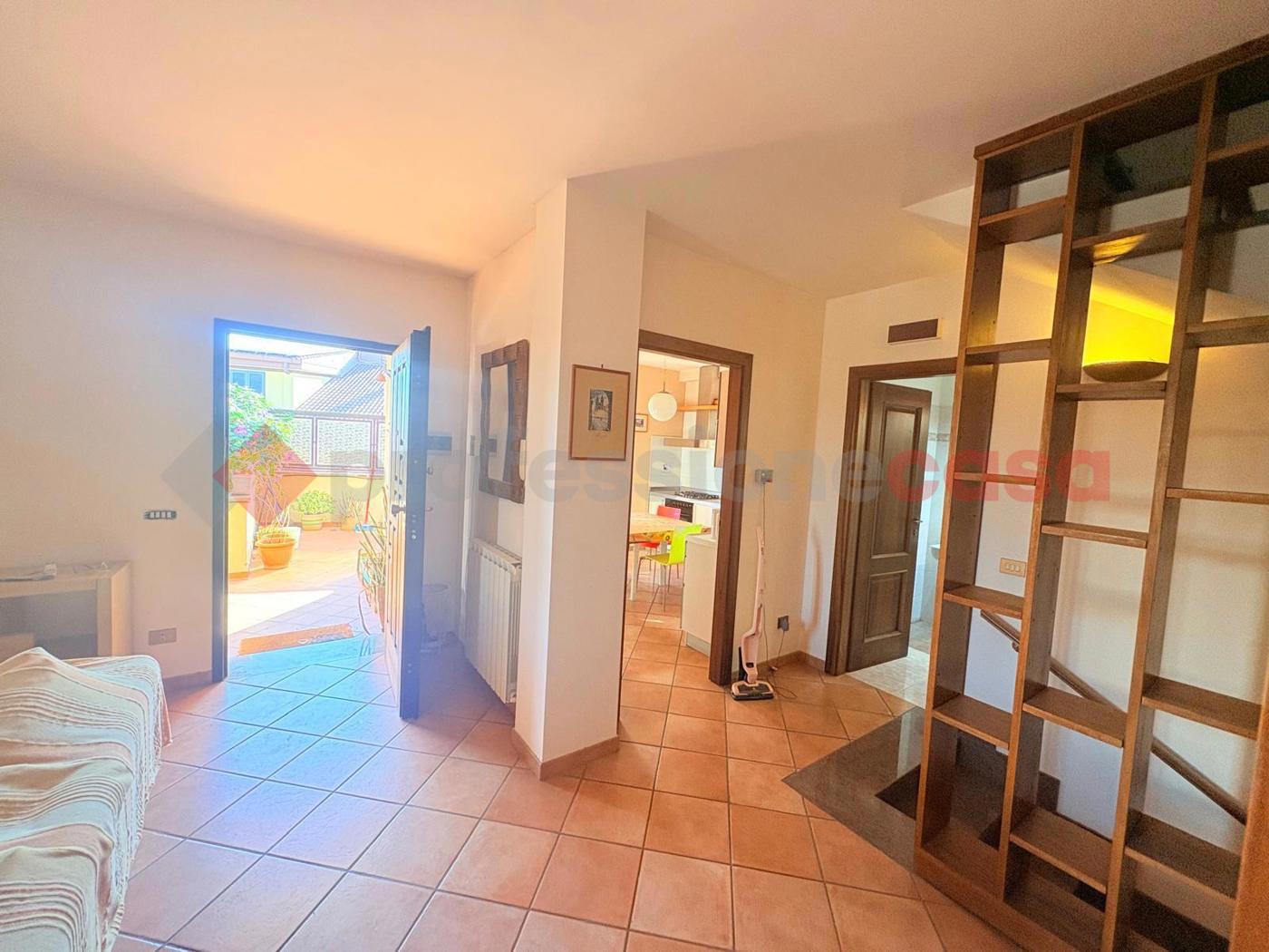 Villa Bifamiliare in vendita a Guidonia Montecelio