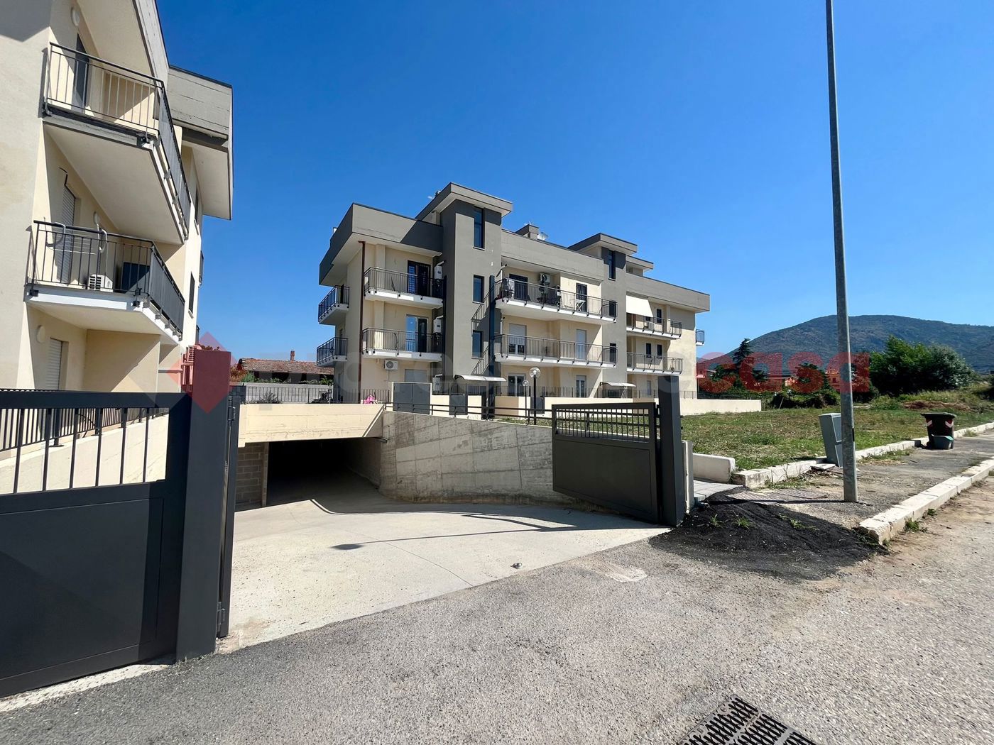 Box/Garage 18mq in vendita a Tivoli