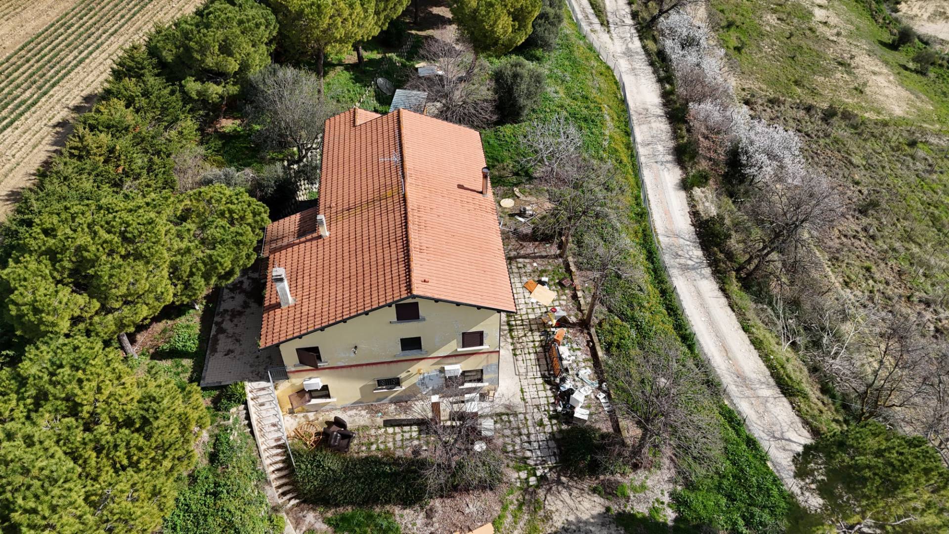 Rustici e Casali in vendita a Ripatransone