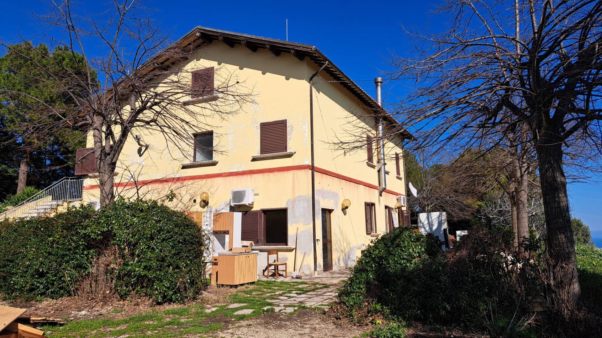 Rustici e Casali in vendita a Ripatransone