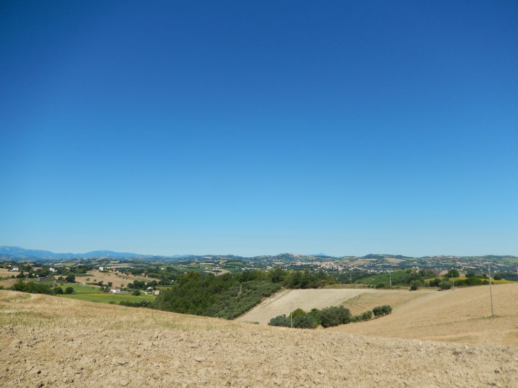 Rustici e Casali in vendita a Montelparo