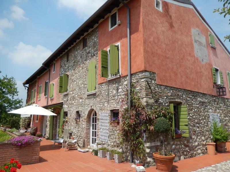 Rustici e Casali in vendita a Desenzano del Garda