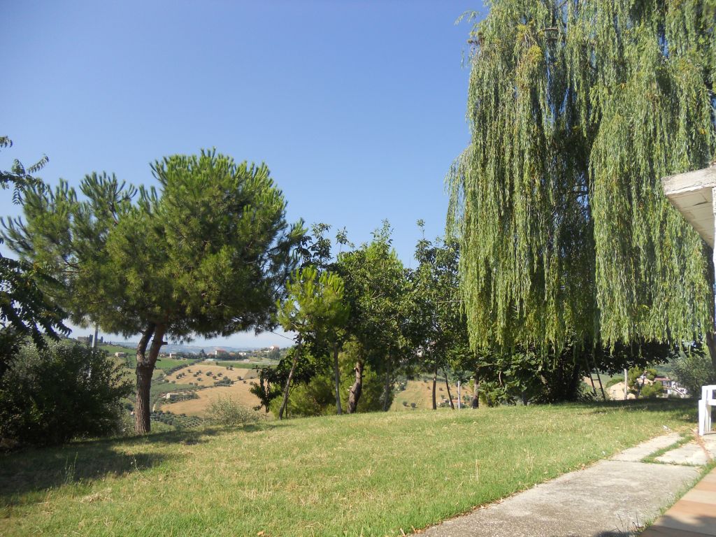 Rustici e Casali in vendita a Monteprandone